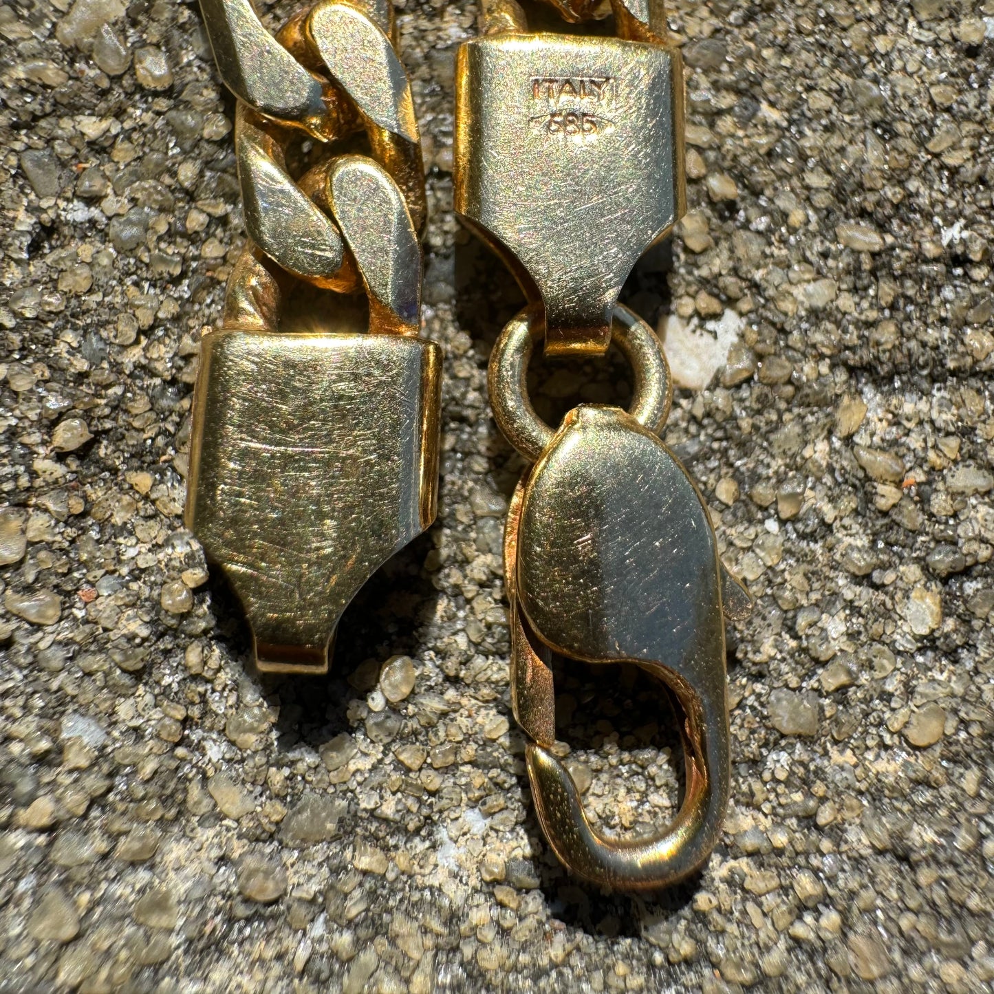 Vintage Solid 14k Yellow Gold Knife Edged Figaro Link Bracelet (8”)
