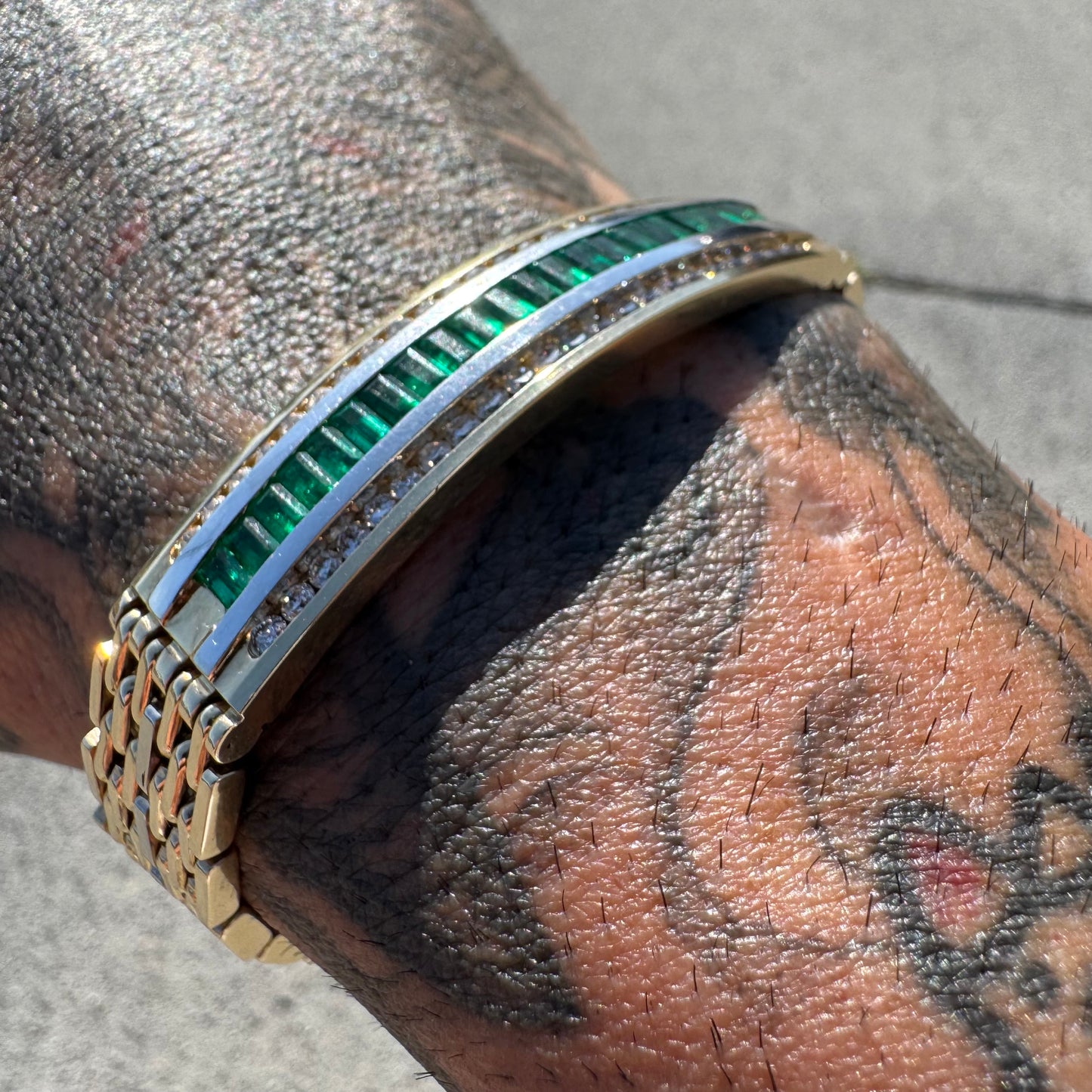 Vintage Heavyweight Solid 14k Yellow Gold 4ctw Natural Emerald And Diamond Panther Link ID Bracelet (7.75”)
