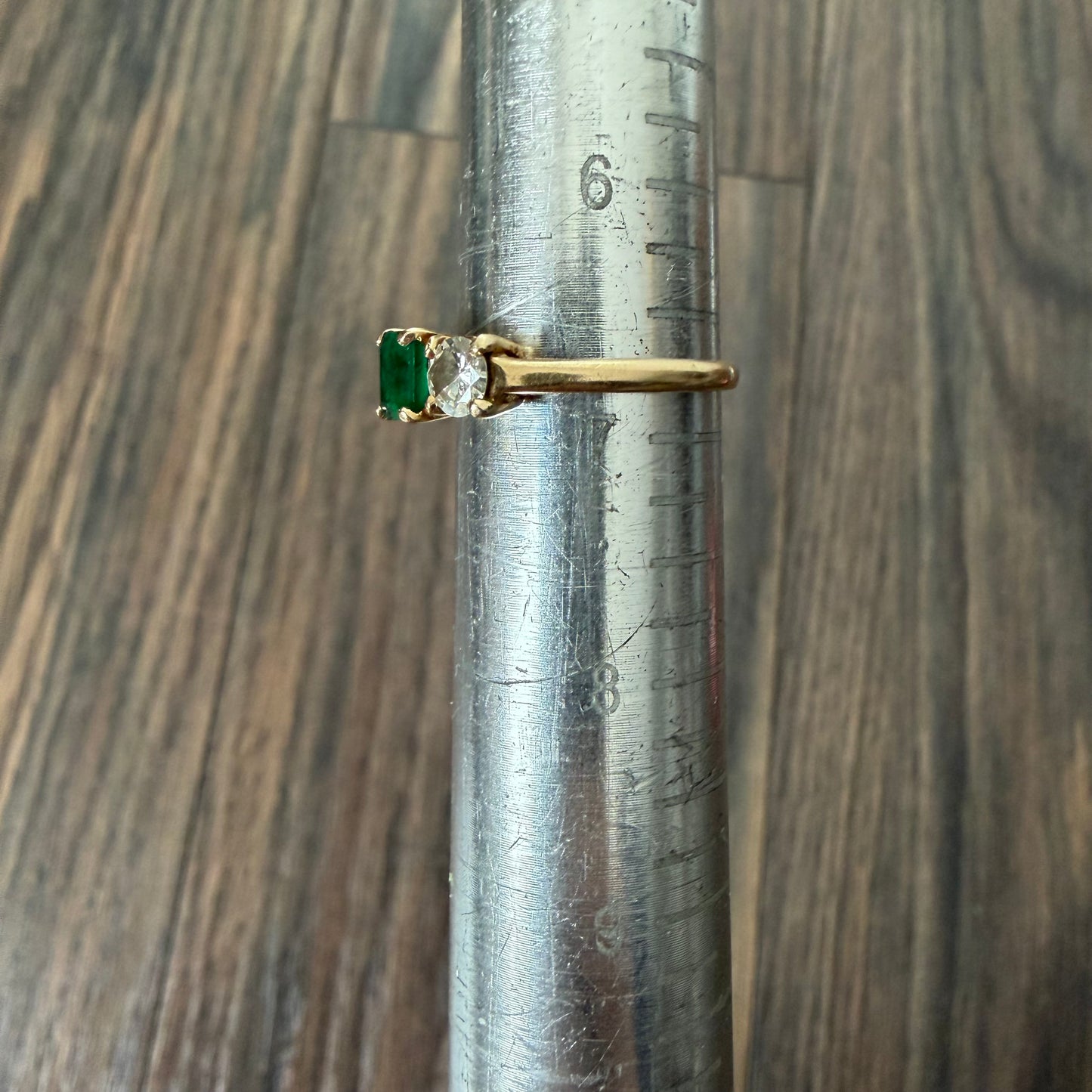 Vintage Solid 14k Yellow Gold 1.25ctw Natural Colombian Emerald And Diamond Trilogy Ring (6.5)