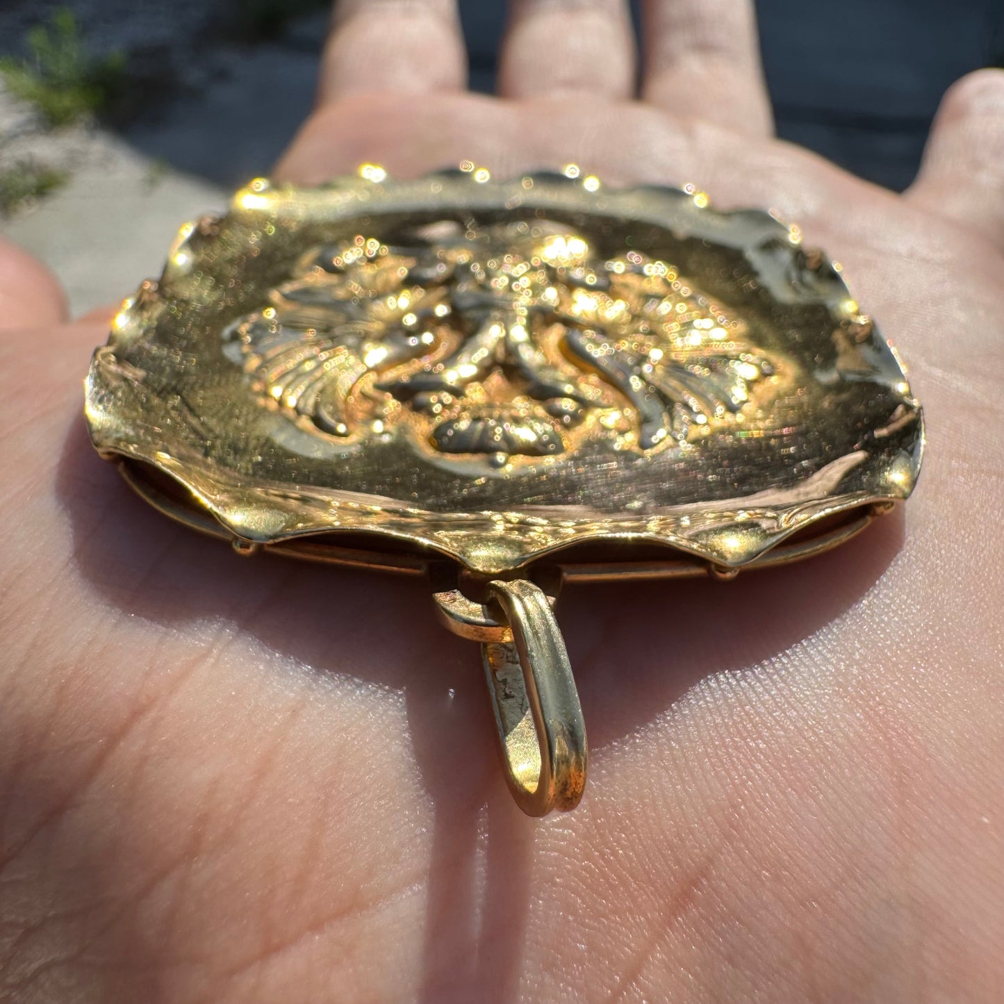 Vintage Designer Handmade Solid 18k Yellow Gold Large Russian Coat of Arms Imperial Double Eagle REPOUSSÉ Pendant