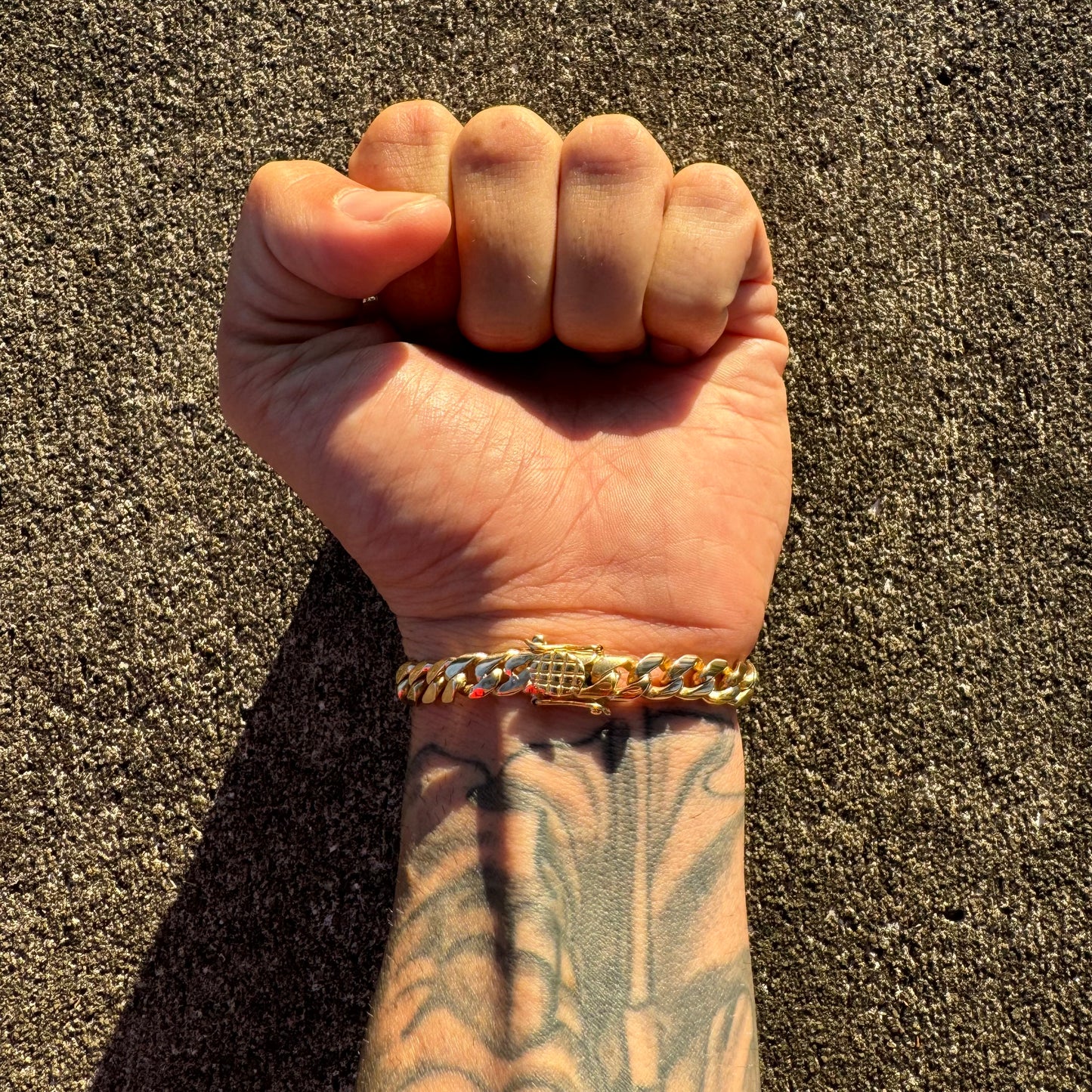 1980’s Solid 18k Yellow Gold Heavyweight Cuban Link Bracelet (8”)