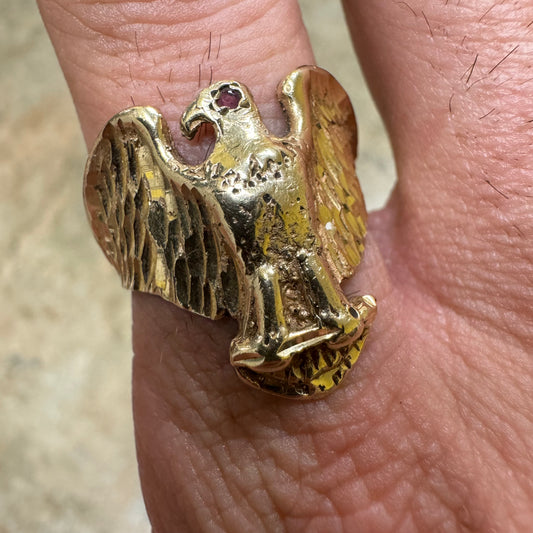 1970’s Solid 14k Yellow Gold Ruby Encrusted Old Americana Eagle Ring (11)