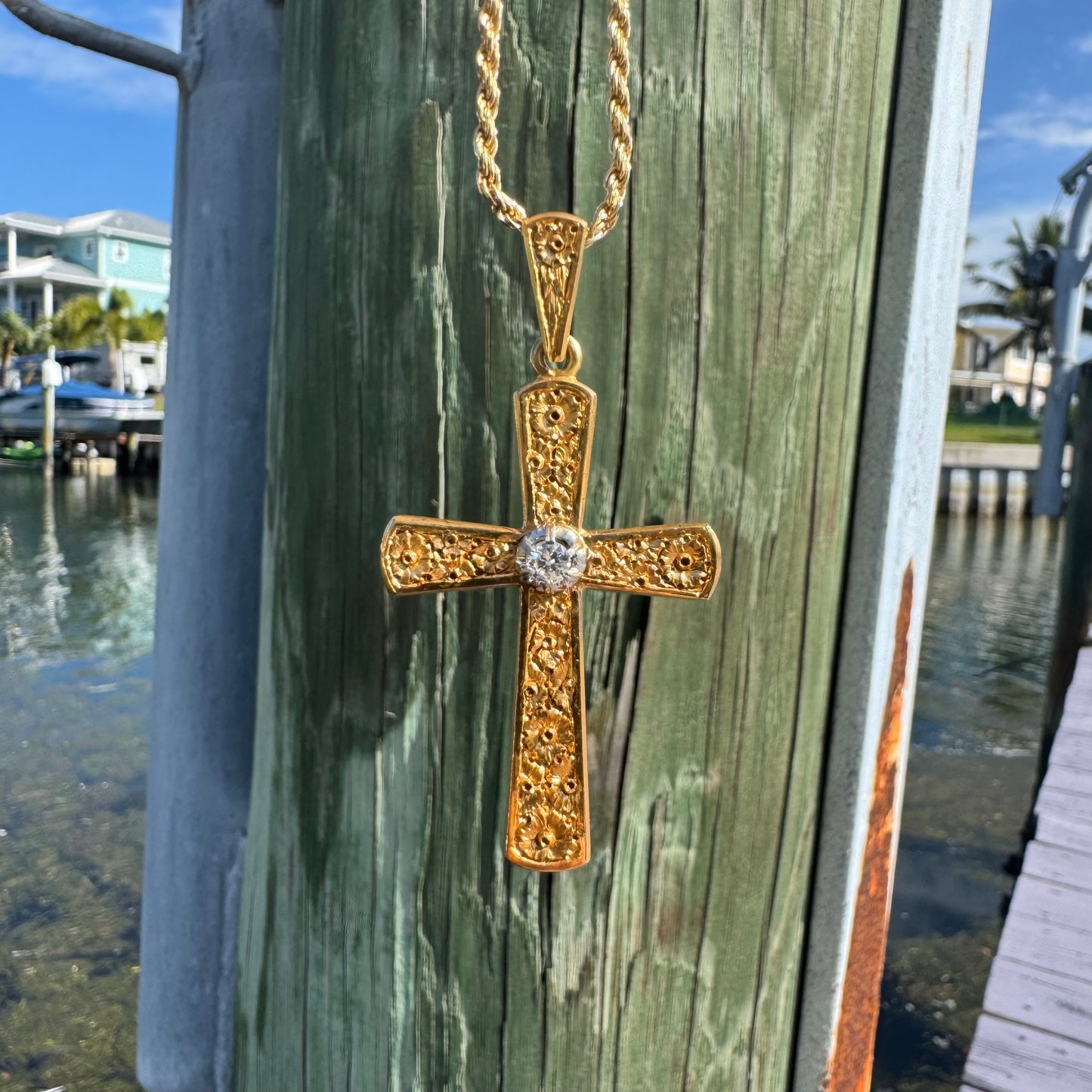 Art Deco Solid 18k Yellow Gold .25ct Natural Diamond Solitaire Hand Engraved Floral Cross