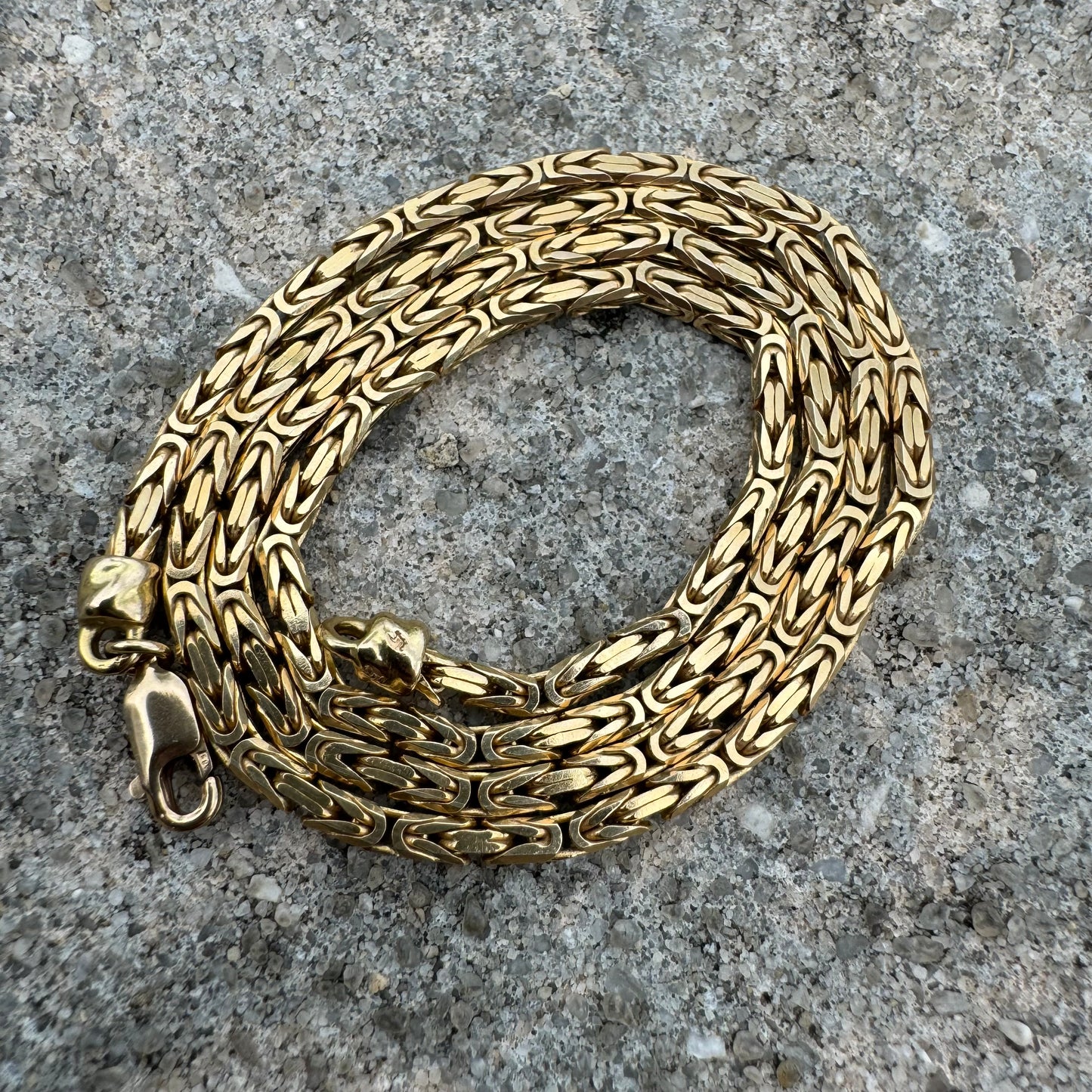 1990’s Solid 14k Yellow Gold Byzantine Link Necklace (18.25”)