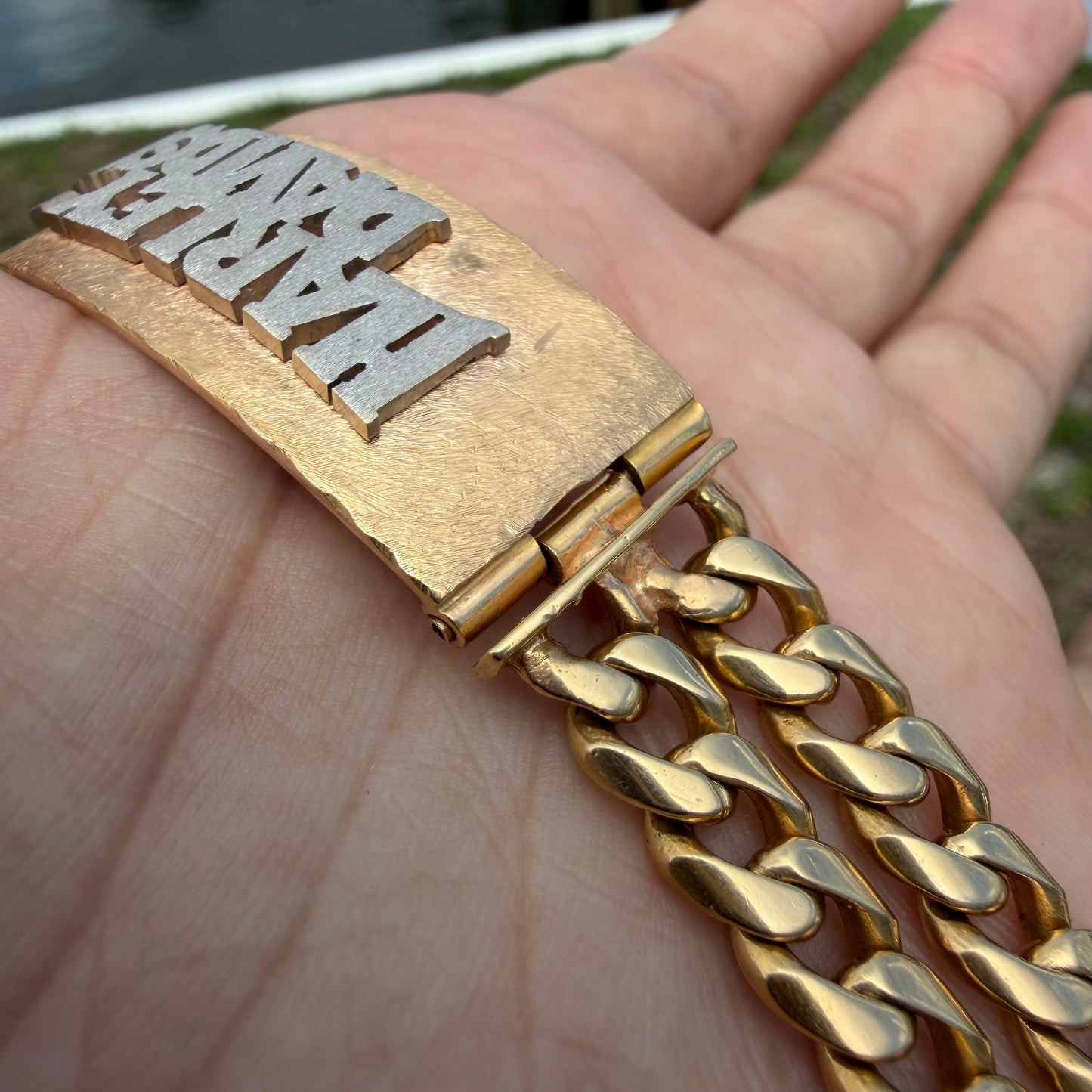Vintage Solid 18k Yellow Gold Custom Made Heavyweight Harley-Davidson Curb Link ID Bracelet (7.25”)