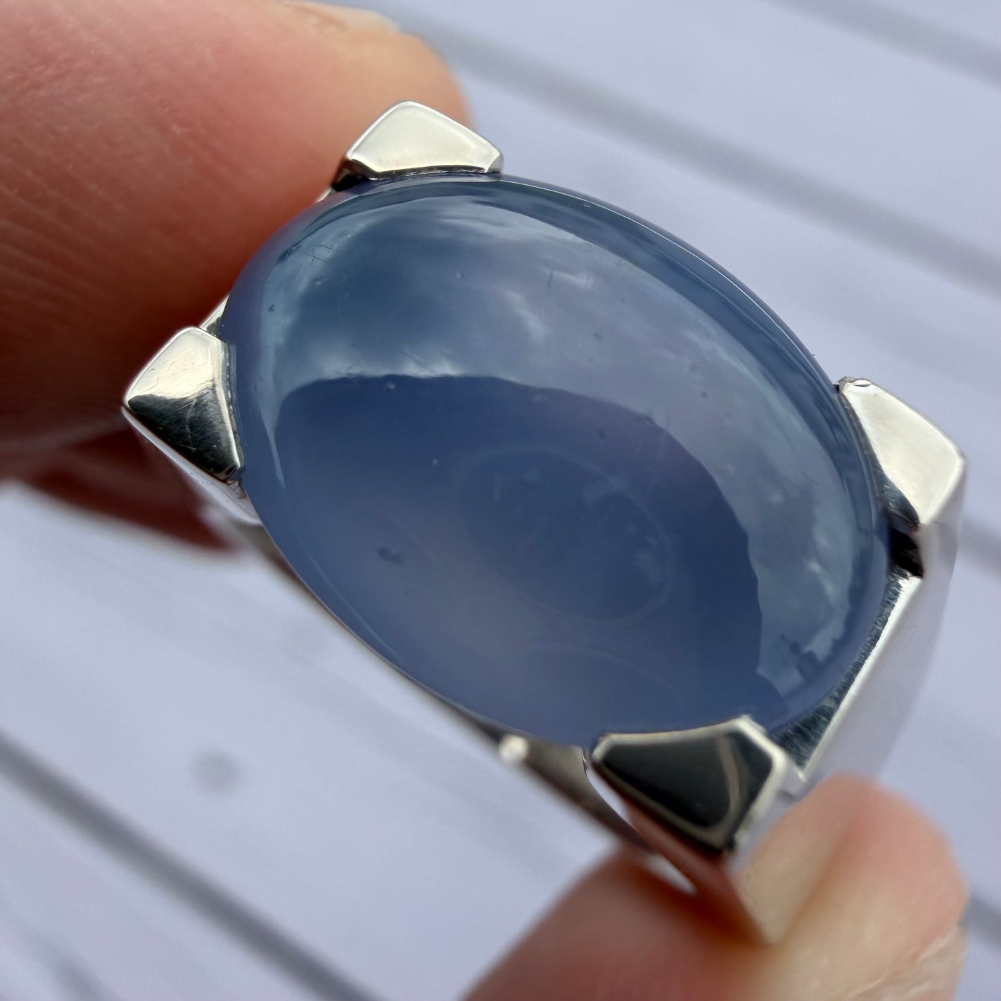 1999 Cartier Solid 18k White Gold Tankissme Chalcedony Ring (8)
