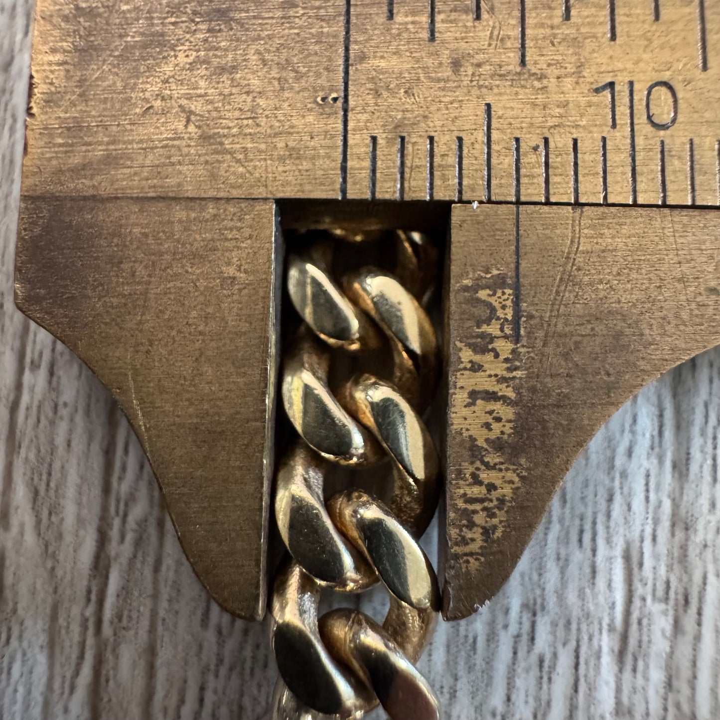 Vintage 1.78ct Natural Pear Cut Diamond Solitaire Solid 14k Yellow Gold Heavyweight Cuban Link Necklace (16”)