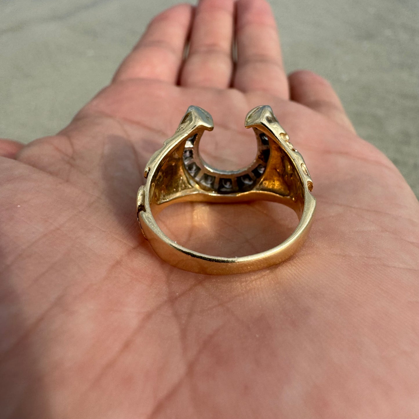 1980’s 14k Gold .77CTW Natural Diamond Horseshoe Nugget Ring (10)