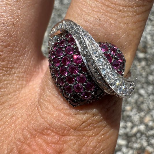 Immaculate 14k White Gold Natural Diamond And Ruby Flooded Banner Heart Ring (8)