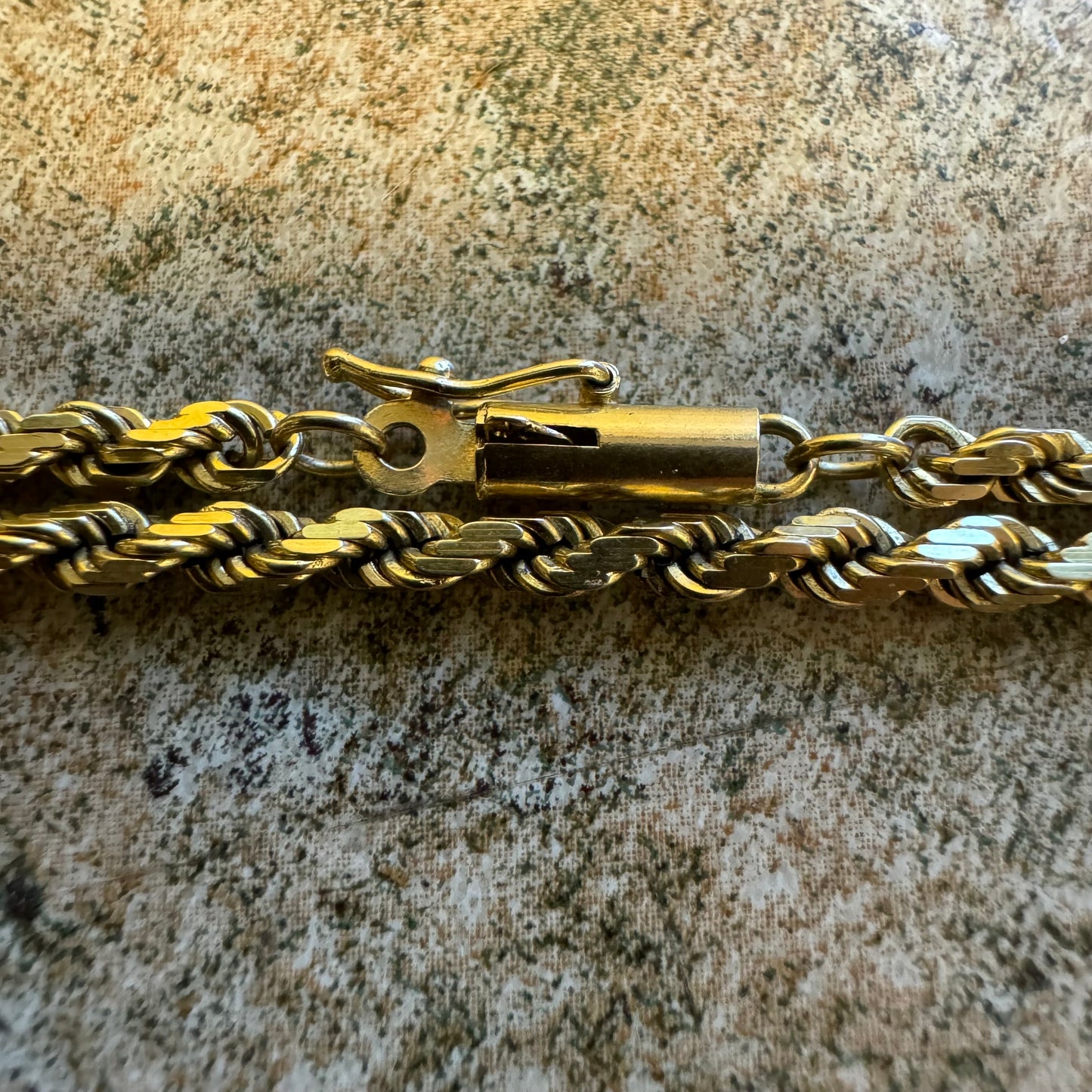 Vintage Solid 14k Yellow Gold Diamondcut Rope Chain Necklace (20”)