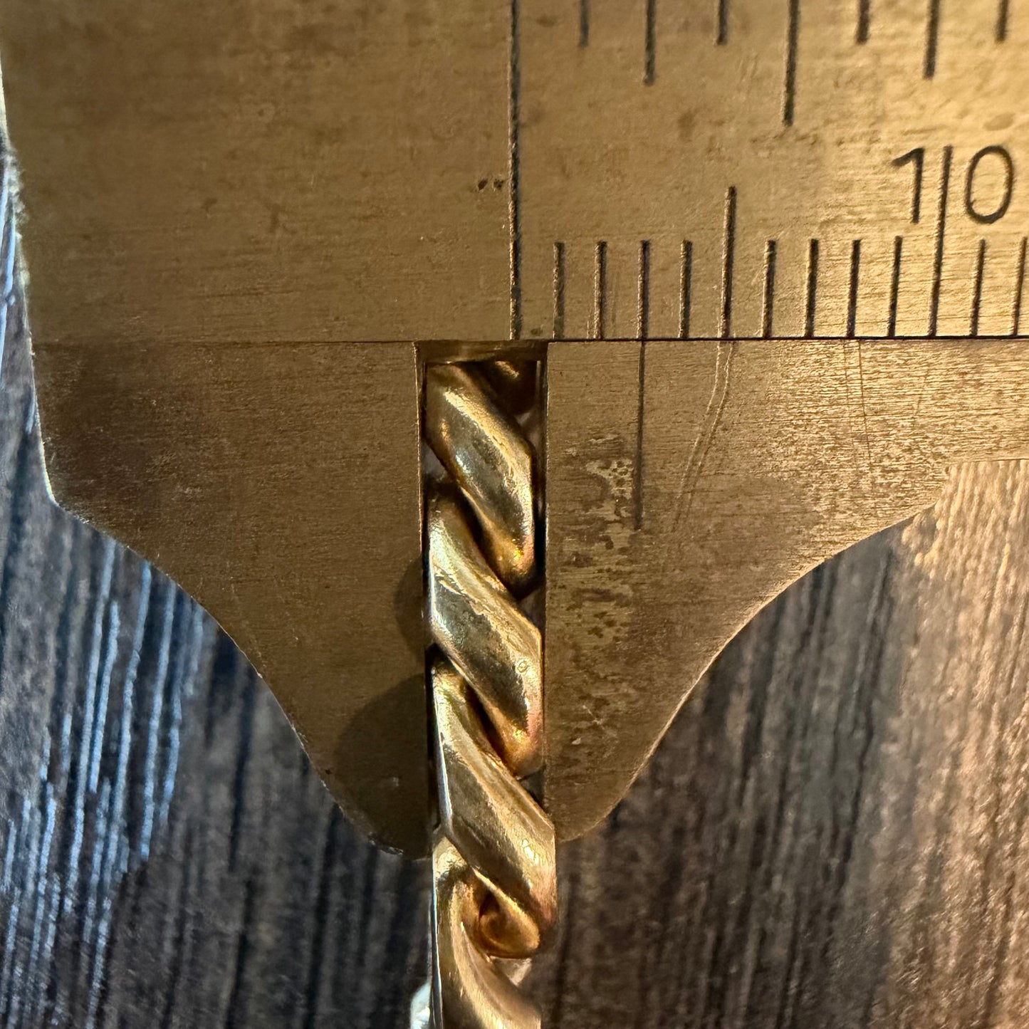 Vintage Solid 18k Yellow Gold Handcrafted Heavyweight Cuban Curb Link Necklace (15.5”)