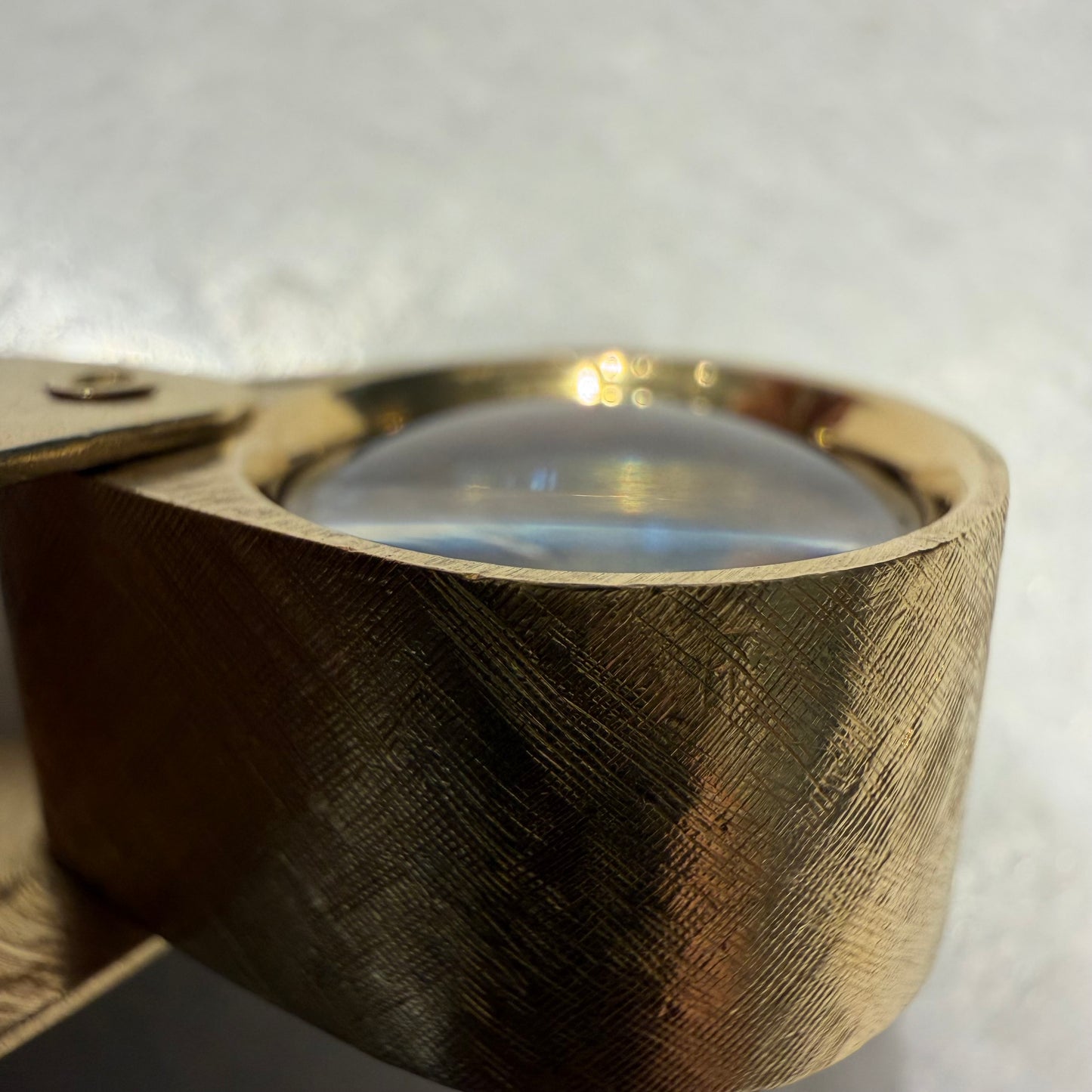 1977 Solid 18k Yellow Gold English Hallmarked Jewelers Loupe Pendant
