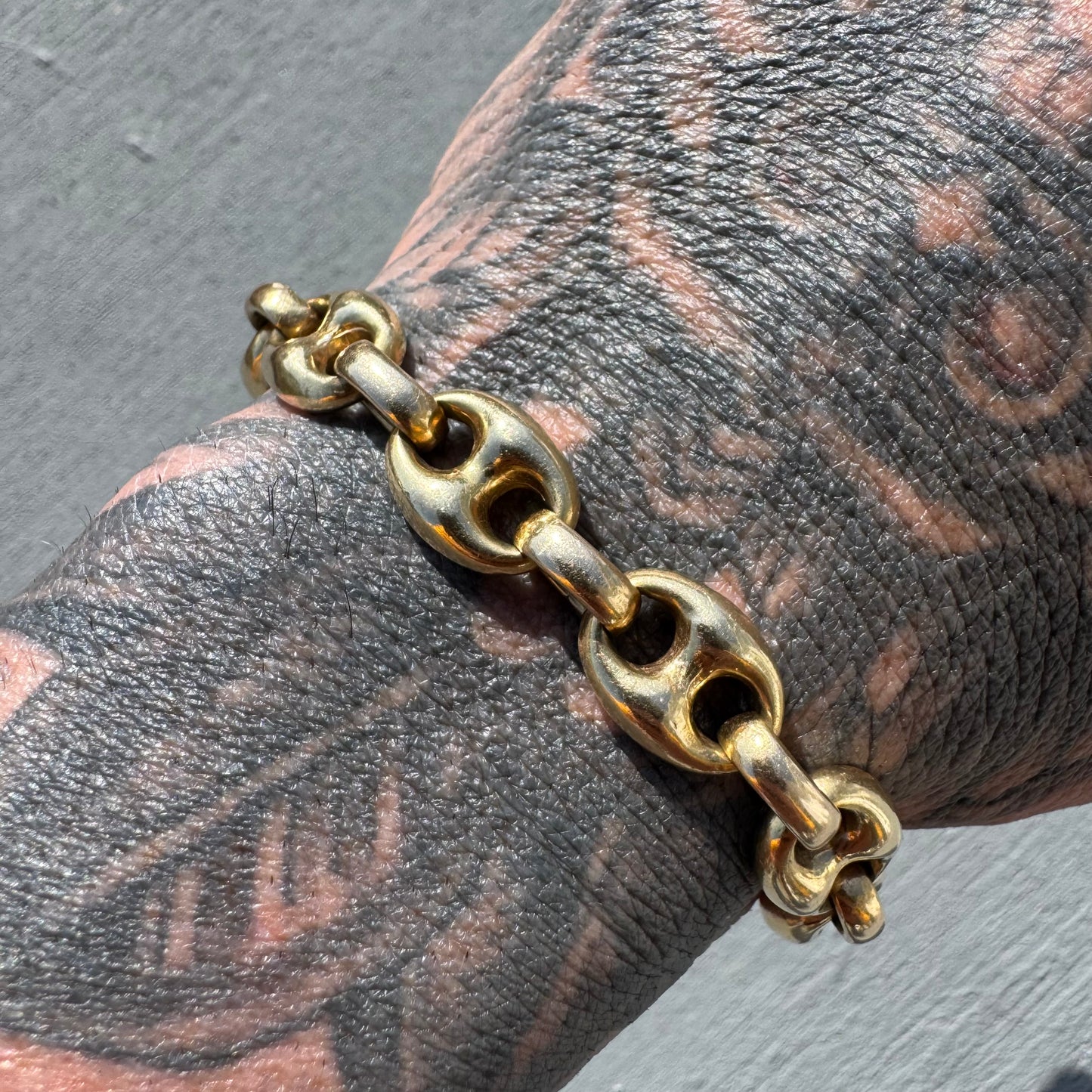 Vintage Fully Solid 14k Yellow Gold Super Heavyweight Puffed Mariner Link Bracelet (8.25”)