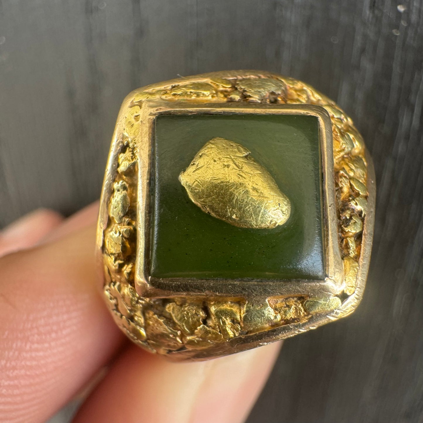 1930’s Art Deco Solid 10k Yellow Gold Nephrite Jade Natural Raw Gold Nugget Inlaid Signet Ring (11)