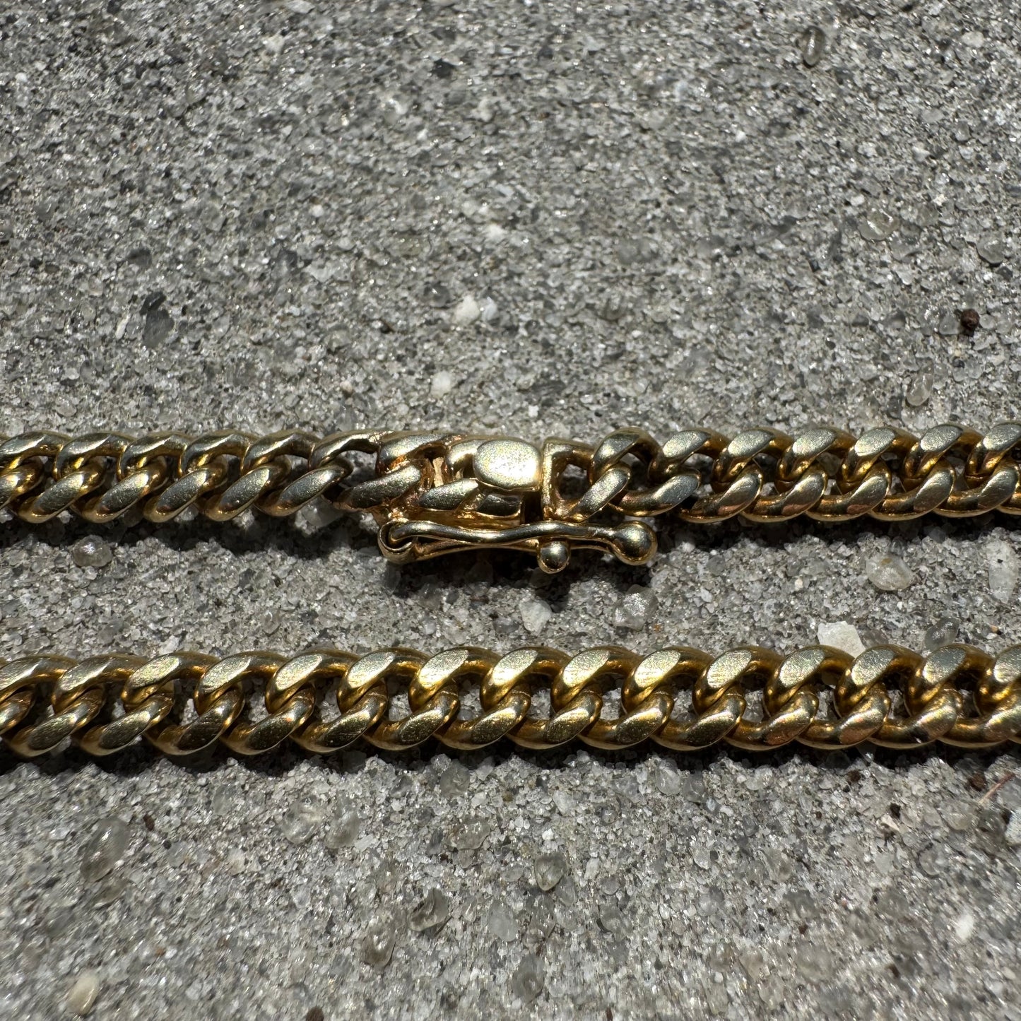 Vintage Solid 14k Yellow Gold Miami Cuban Link Necklace (23”)
