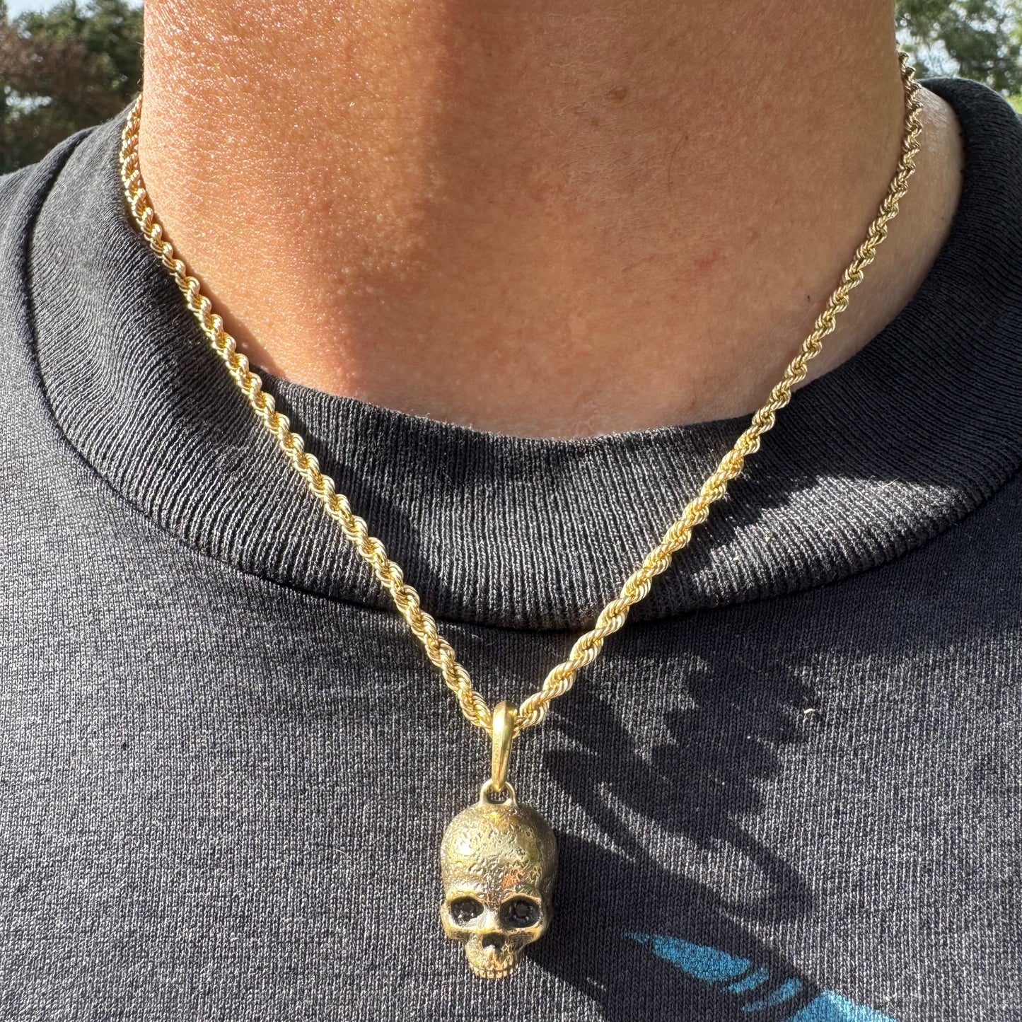 David Yurman Solid 18k Yellow Gold Memento Mori Skull Amulet Pendant