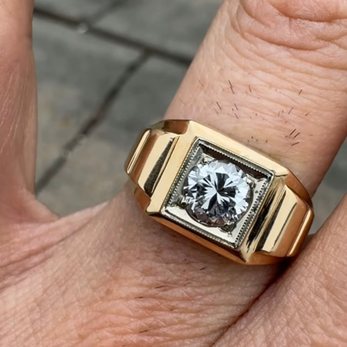 Diamond ring