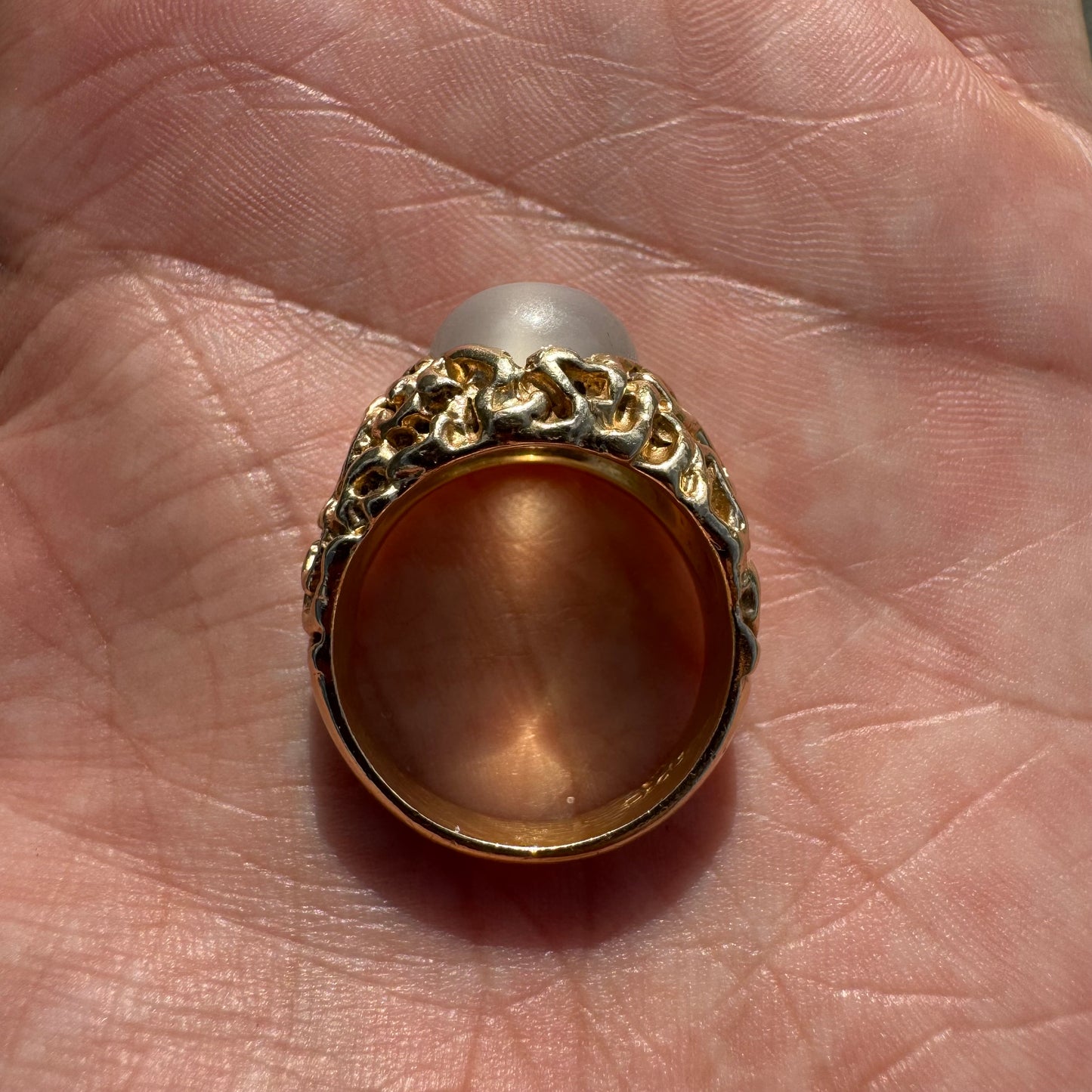 1970’s Solid 14k Yellow Gold Heavyweight Brutalist Moonstone Ring (9)