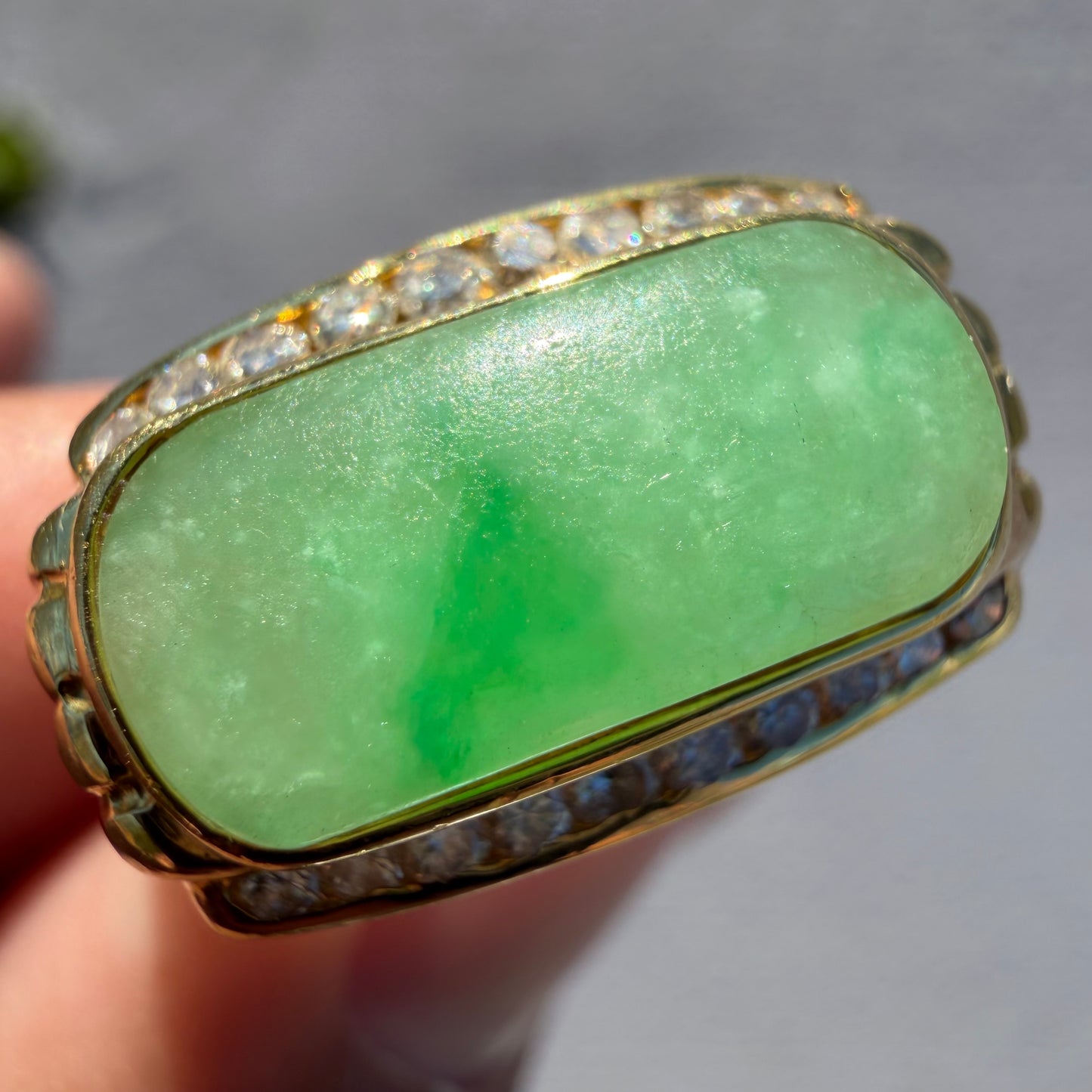 Vintage Solid 18k Yellow Gold Jade And Diamond Ring (7)