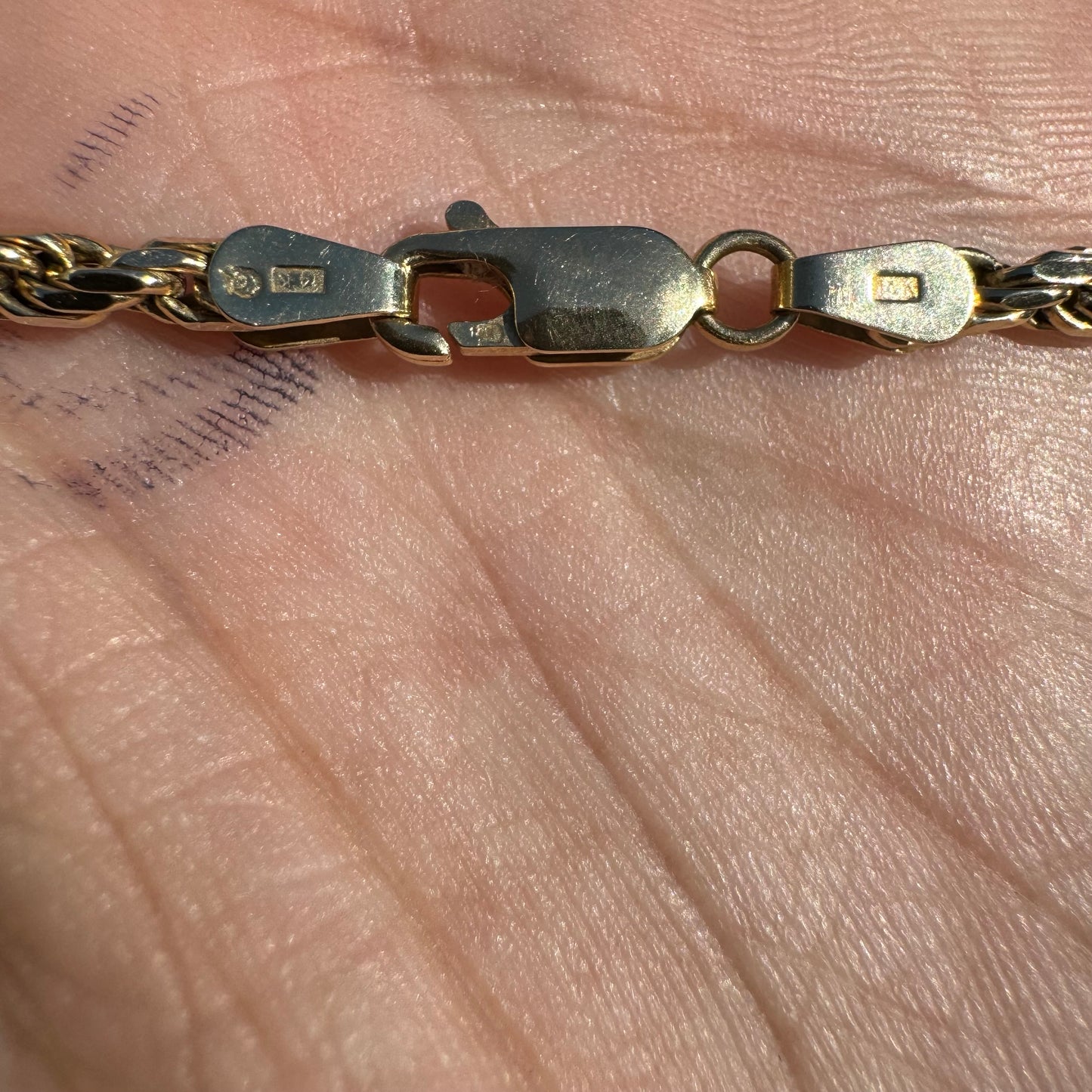 1990’s Solid 14k Yellow Gold Diamondcut Rope Chain Necklace (16.75”)