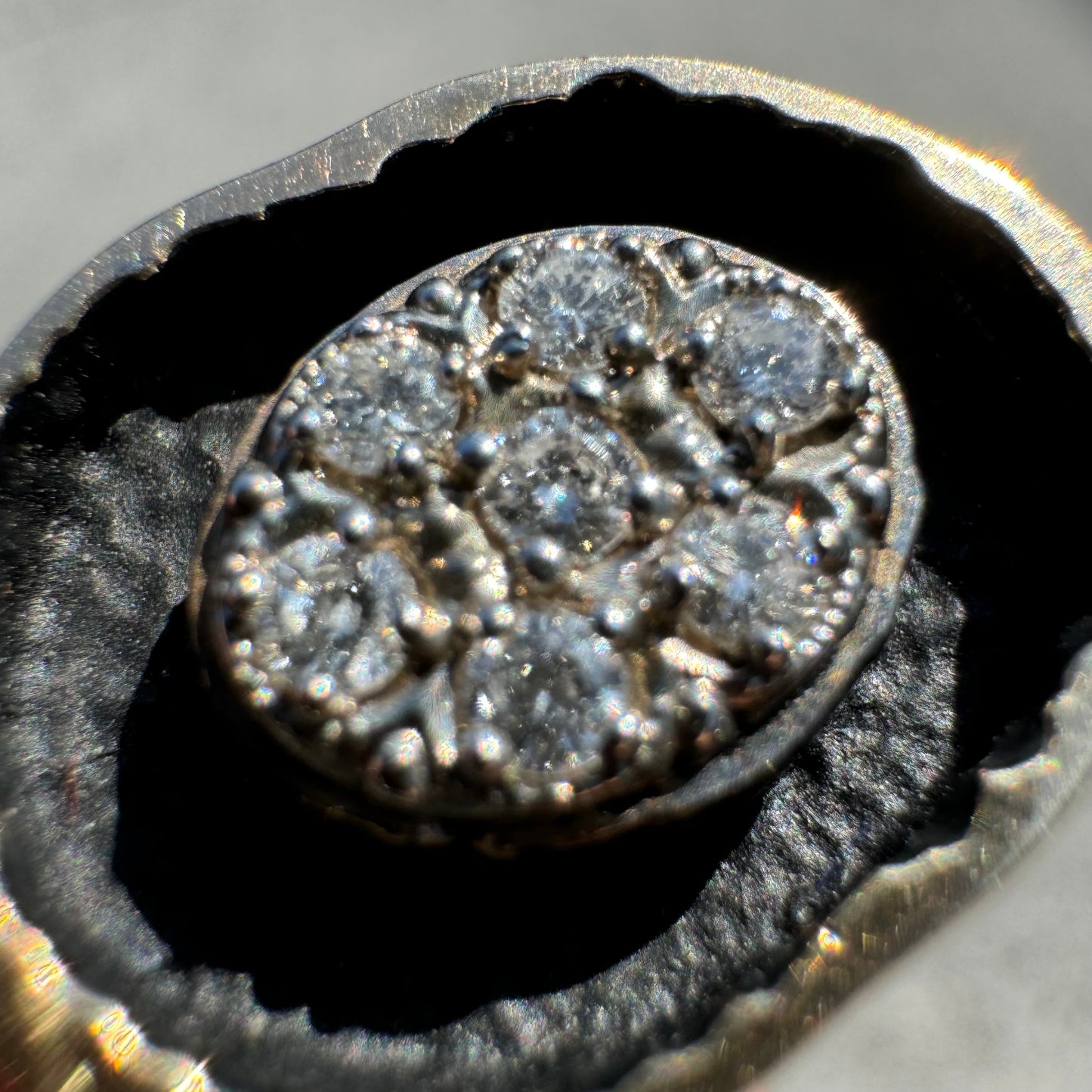 1970’s Solid 14k Yellow Gold Brutalist .35ctw Natural Diamond Kentucky Cluster Ring (10)