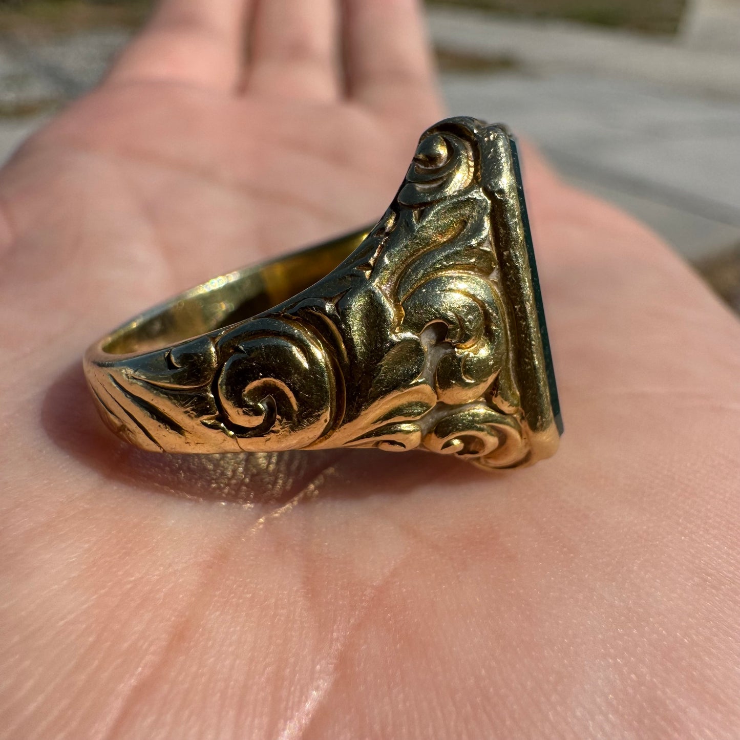 Antique Art Nouveau Solid 18k Yellow Gold Bloodstone Signet Ring (10)