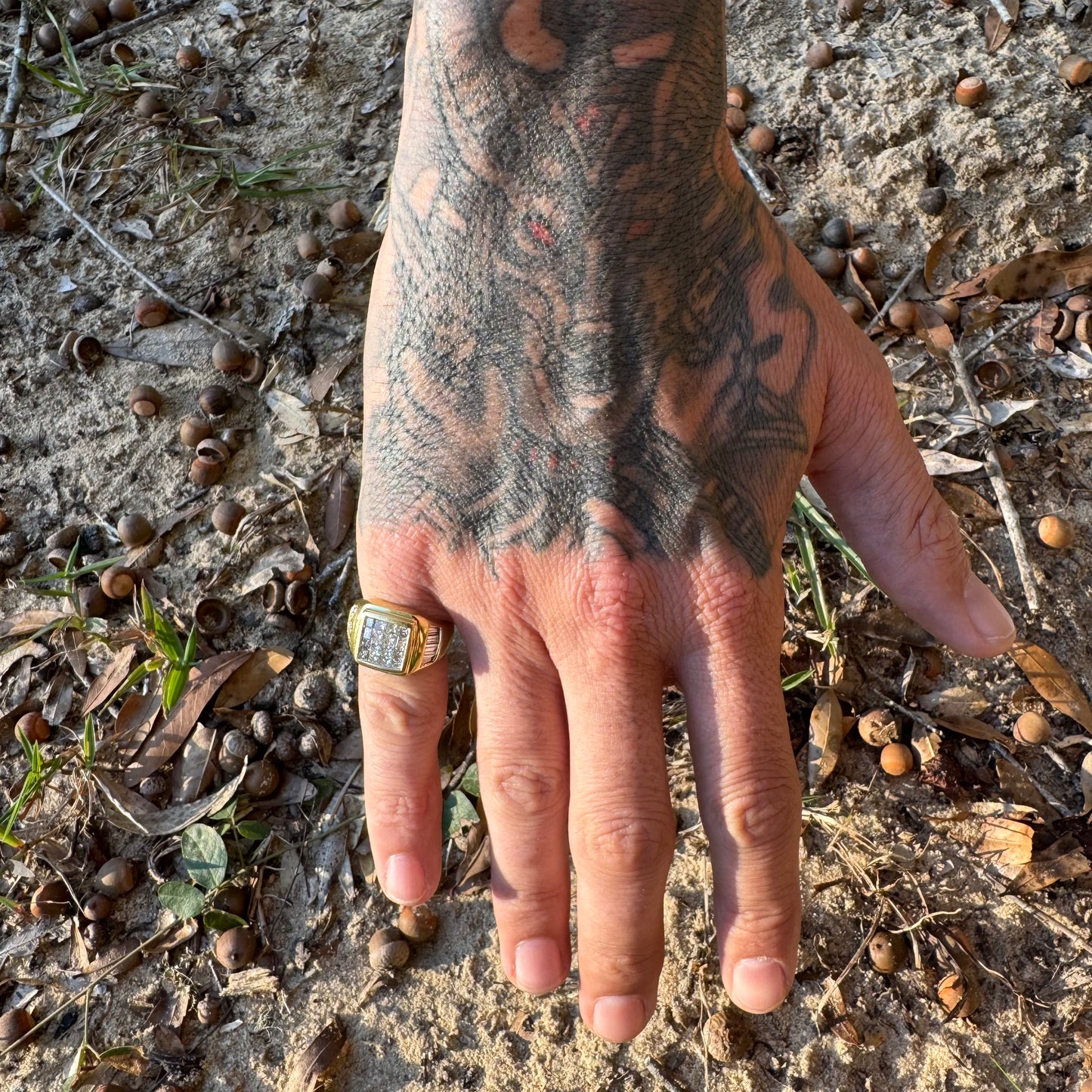 Vintage Solid 18k Yellow Gold 2.5ctw Invisible Set Natural Diamond Signet Ring (6.75)