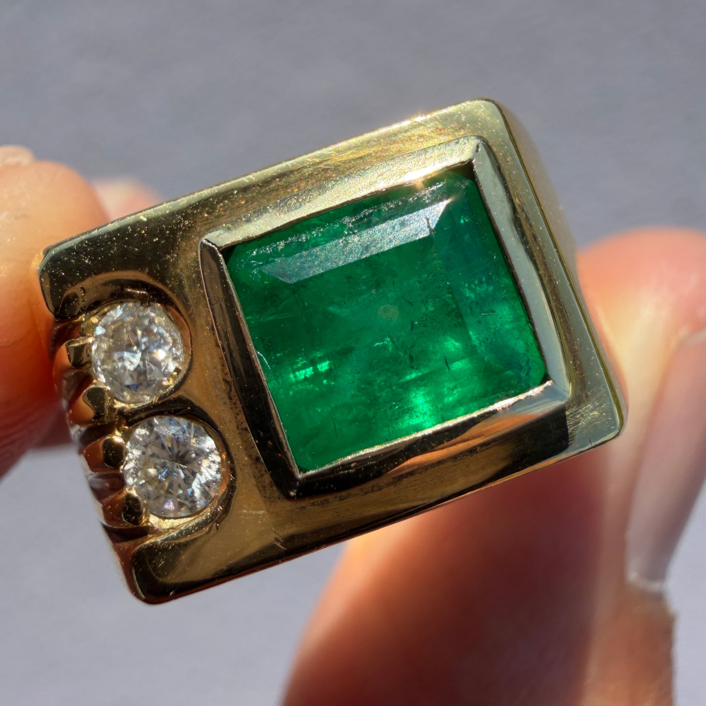 1980’s New Old Stock Solid 18k Yellow Gold 1.95ctw Natural Colombian Emerald and VS Diamond Signet Ring (9)