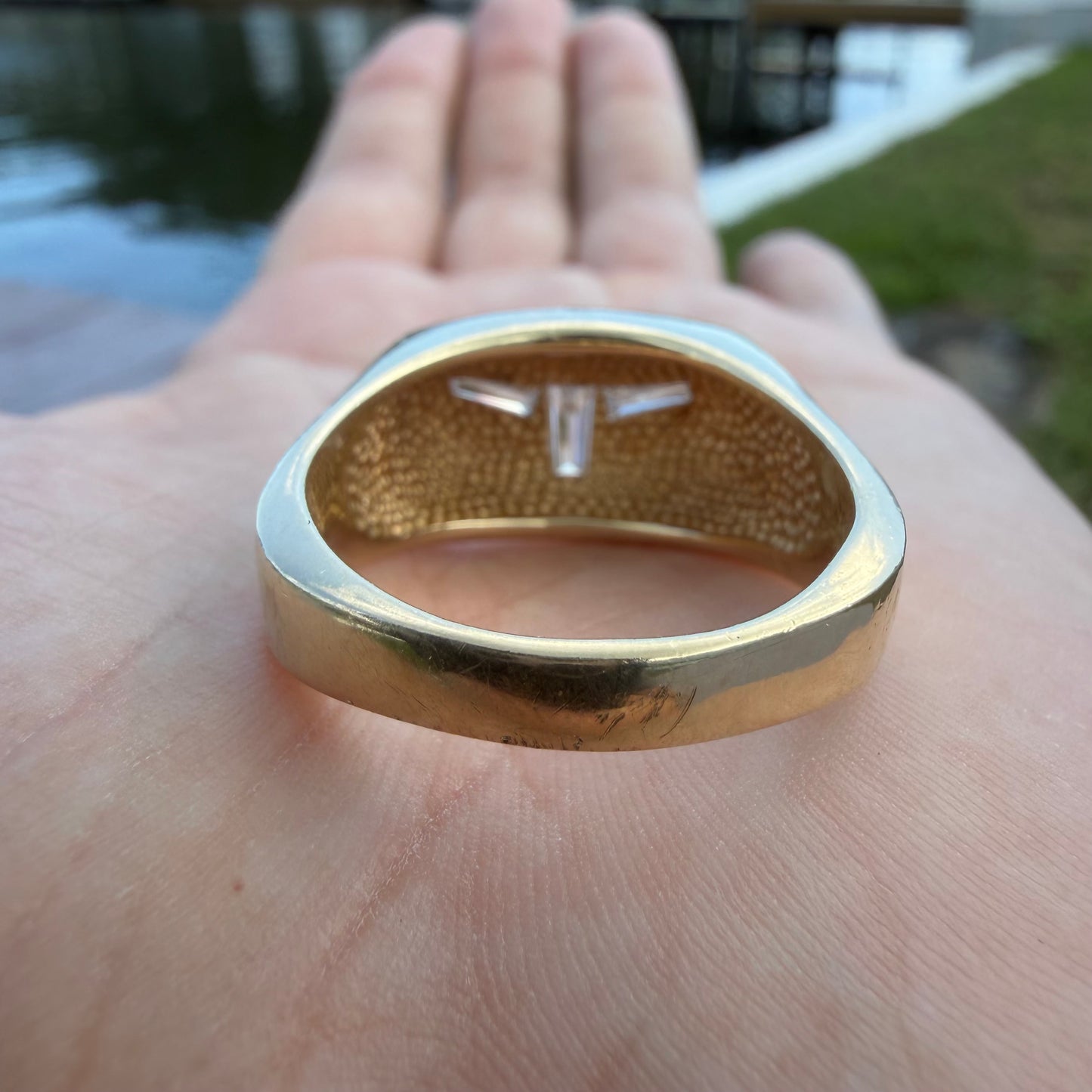 Vintage Custom Made Solid 14k Yellow Gold .50ctw VS+ Natural Diamond Trilogy Longhorn Signet Ring (12.5)