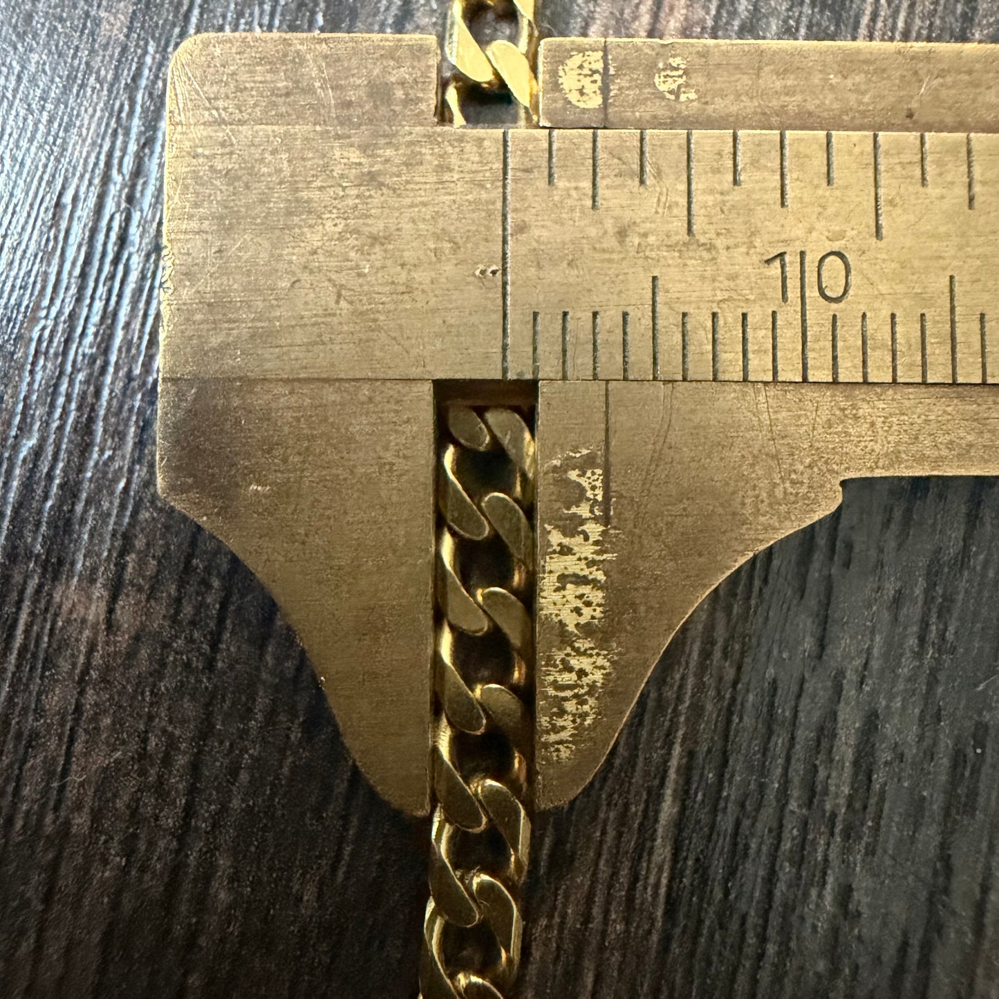 Vintage Solid 18k Italian Yellow Gold Classic Cuban Link Necklace (28”)