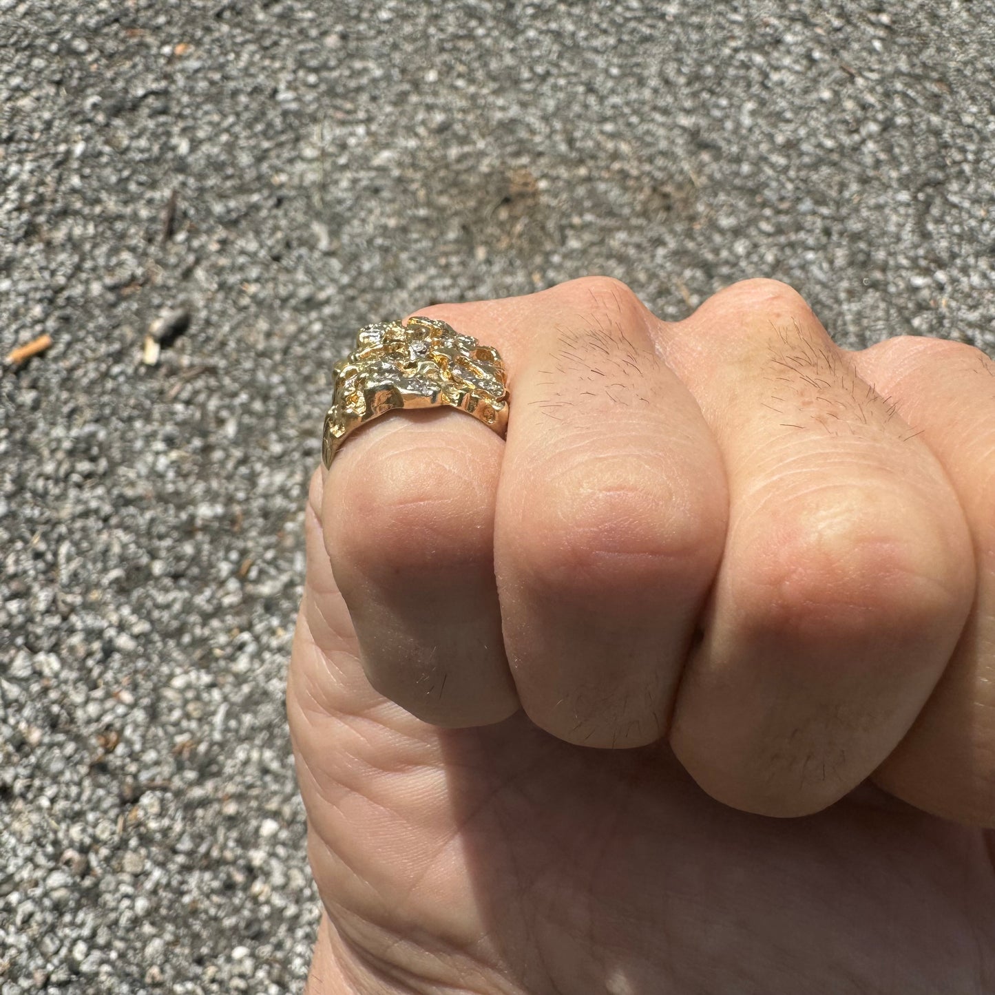 1970’s Solid 14k Yellow Gold .80ctw Natural Diamond Encrusted Brutalist Nugget Ring (6.25)