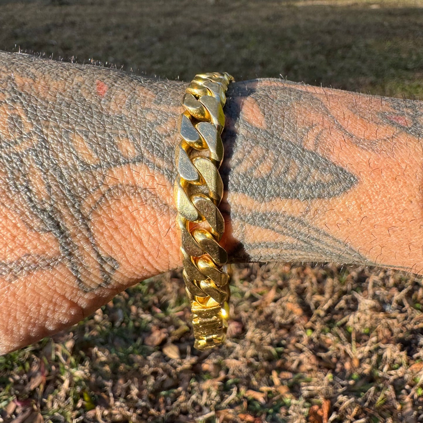Vintage Solid 18K Italian Yellow Gold Heavyweight Cuban Link Bracelet By Fratelli Chini (8.75”)