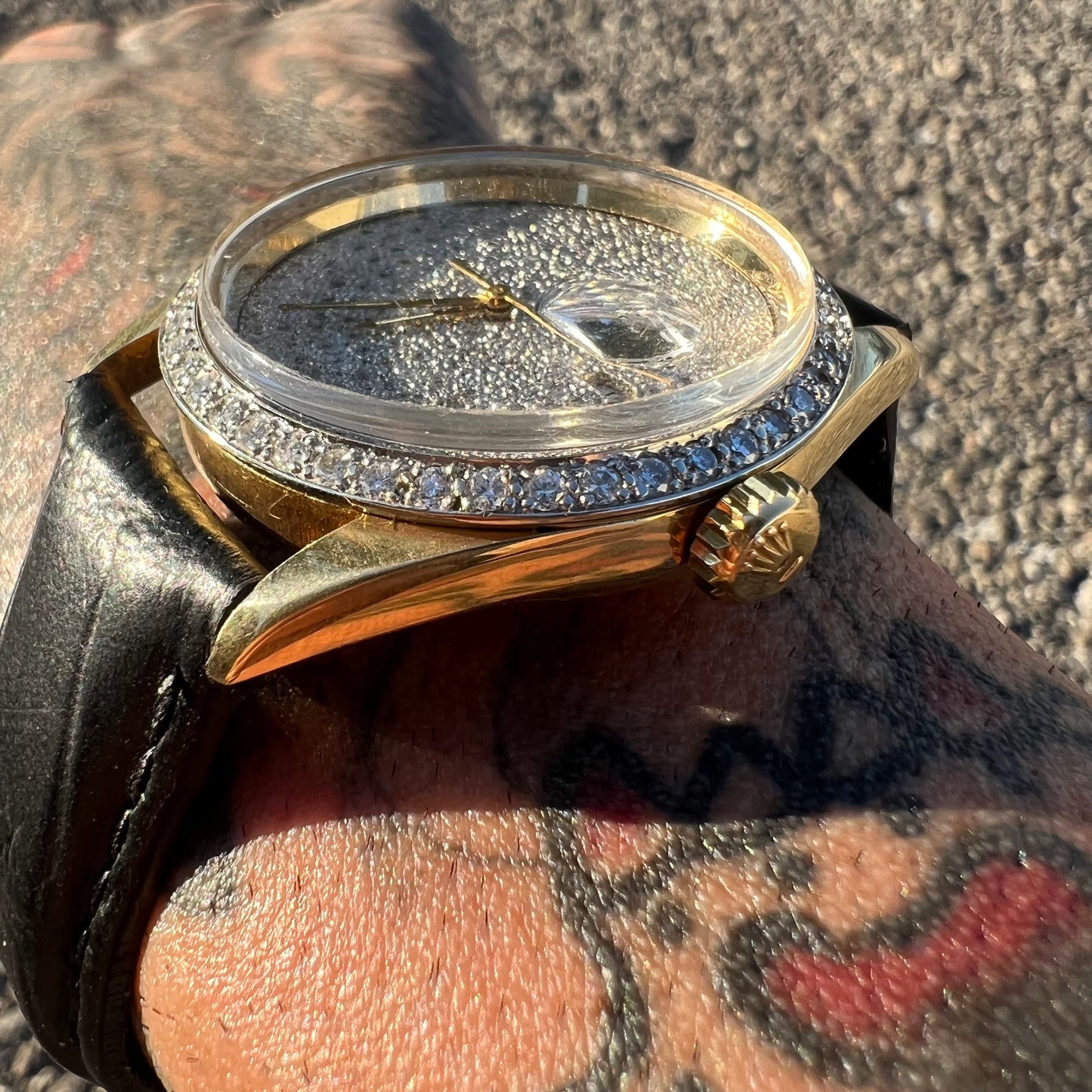 Custom 18k Gold 2.75CTW Natural Diamond Buss Down Watch (36mm)