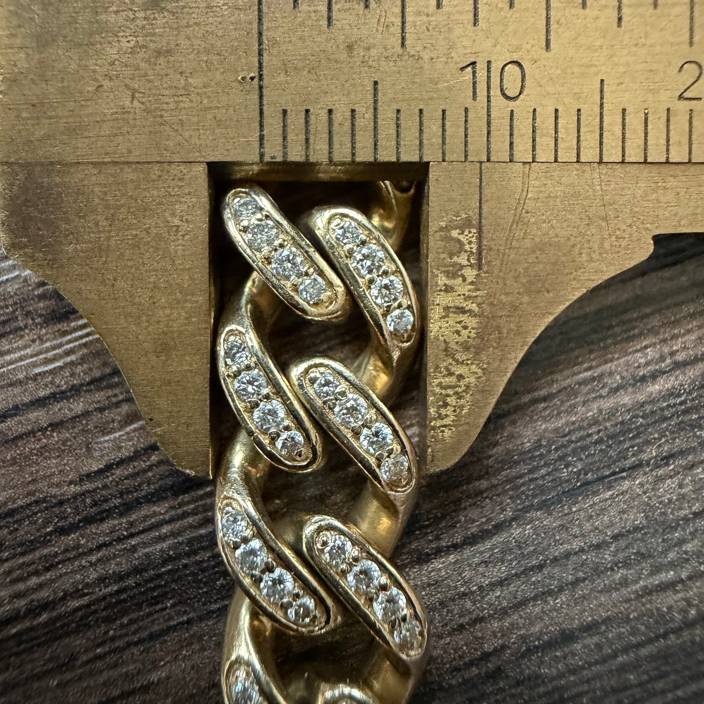 Solid 14k Yellow Gold 5.0ctw Natural Diamond Encrusted Cuban Link Bracelet (8.25”