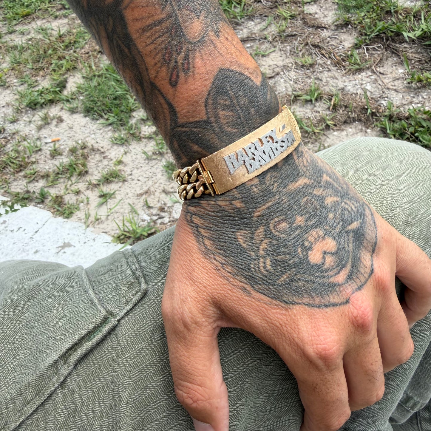 Vintage Solid 18k Yellow Gold Custom Made Heavyweight Harley-Davidson Curb Link ID Bracelet (7.25”)