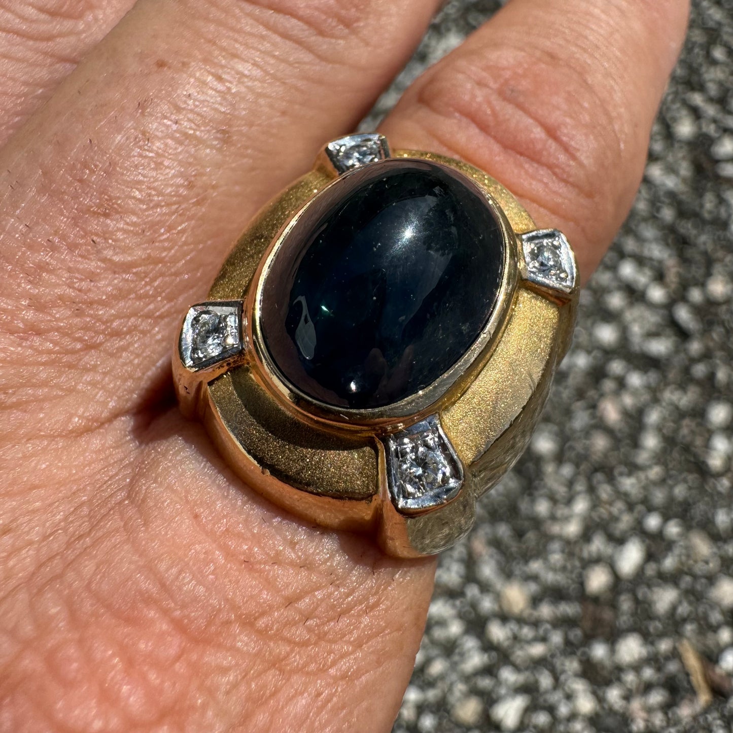 Vintage 10ct Blue Sapphire and .40ctw Natural Diamond 14k Yellow Gold Custom Ring (9)
