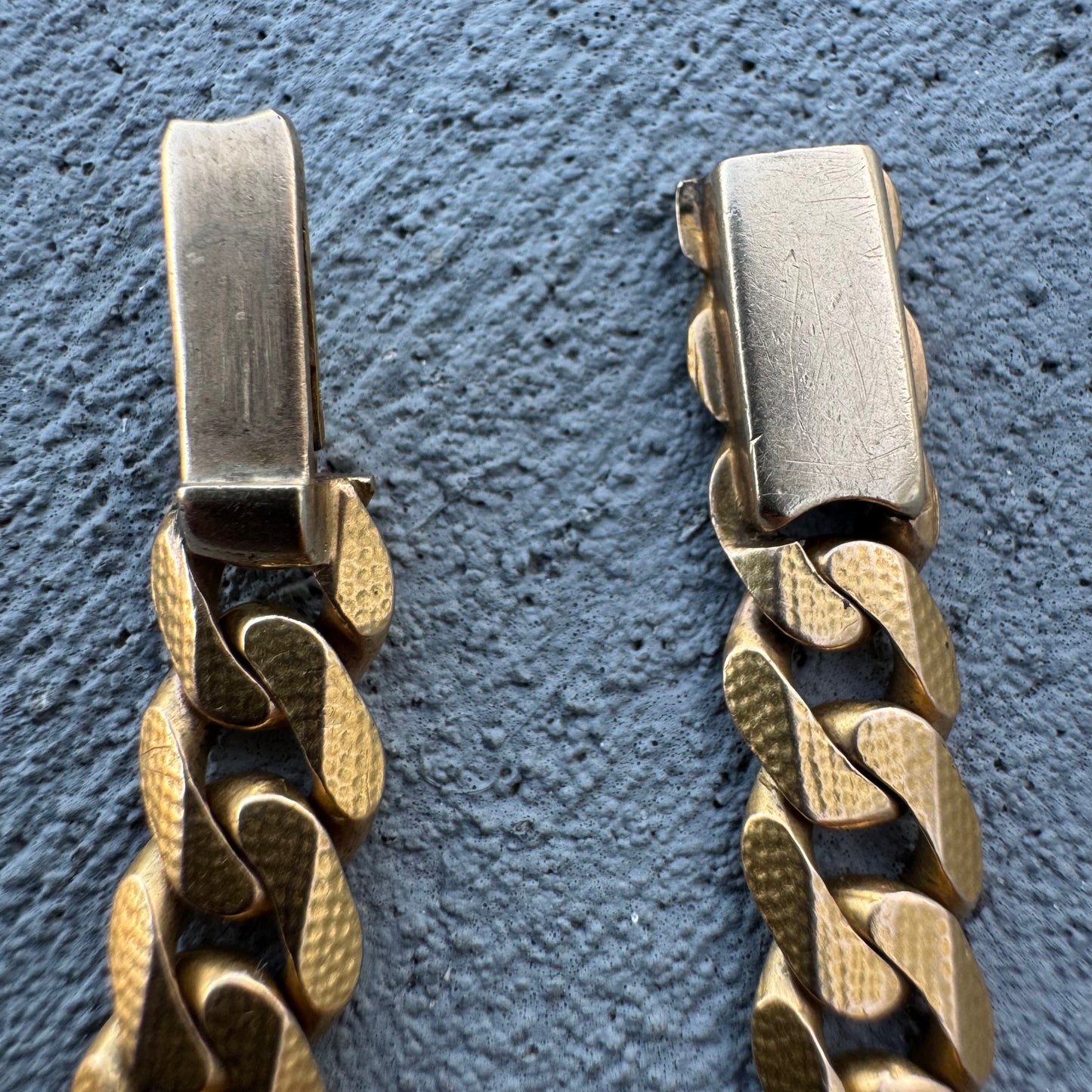 1960’s/70’s Solid 18k Yellow Gold Sleek Cuban Link Bracelet (7.25”)
