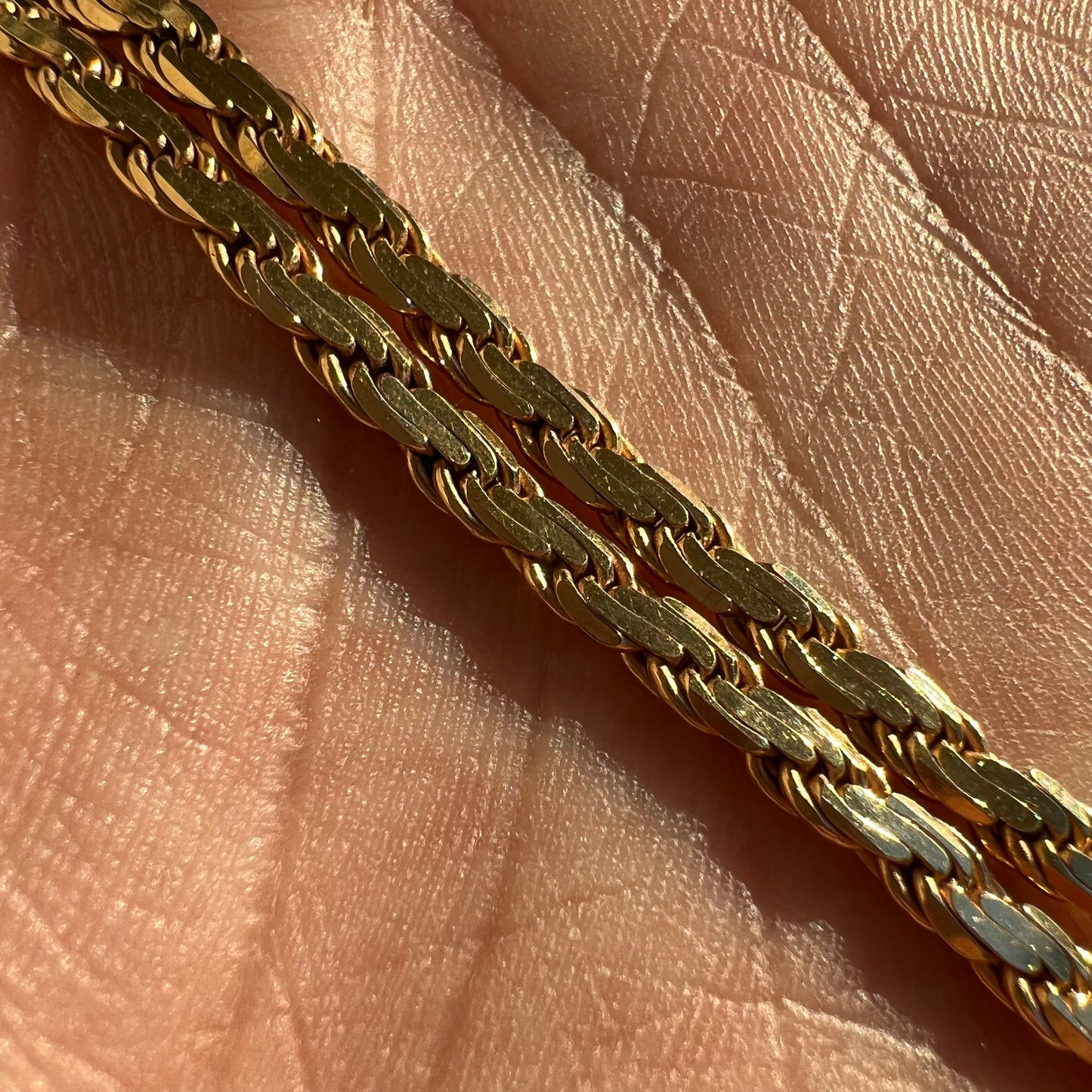 1980’s Solid 14k Yellow Gold Flattened Diamondcut Braided Rope Necklace (20”)