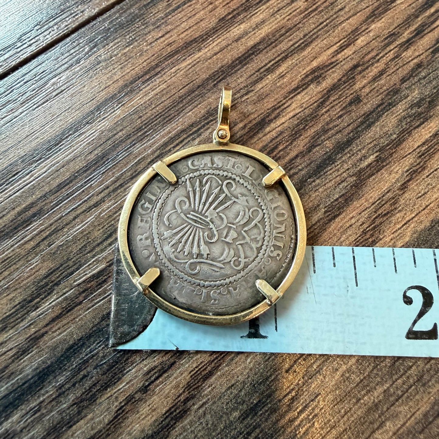 RARE 1474-1504 Silver Catholic Kings Seville 2 Reale Coin 14k Yellow Gold Pendant Retrograde R Counterstrike