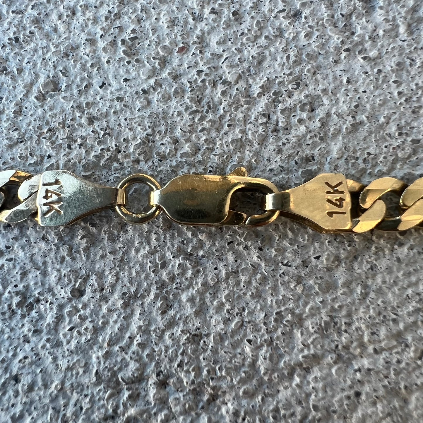 Vintage Solid 14k Beveled Edge Cuban/Curb Link Necklace (22”)