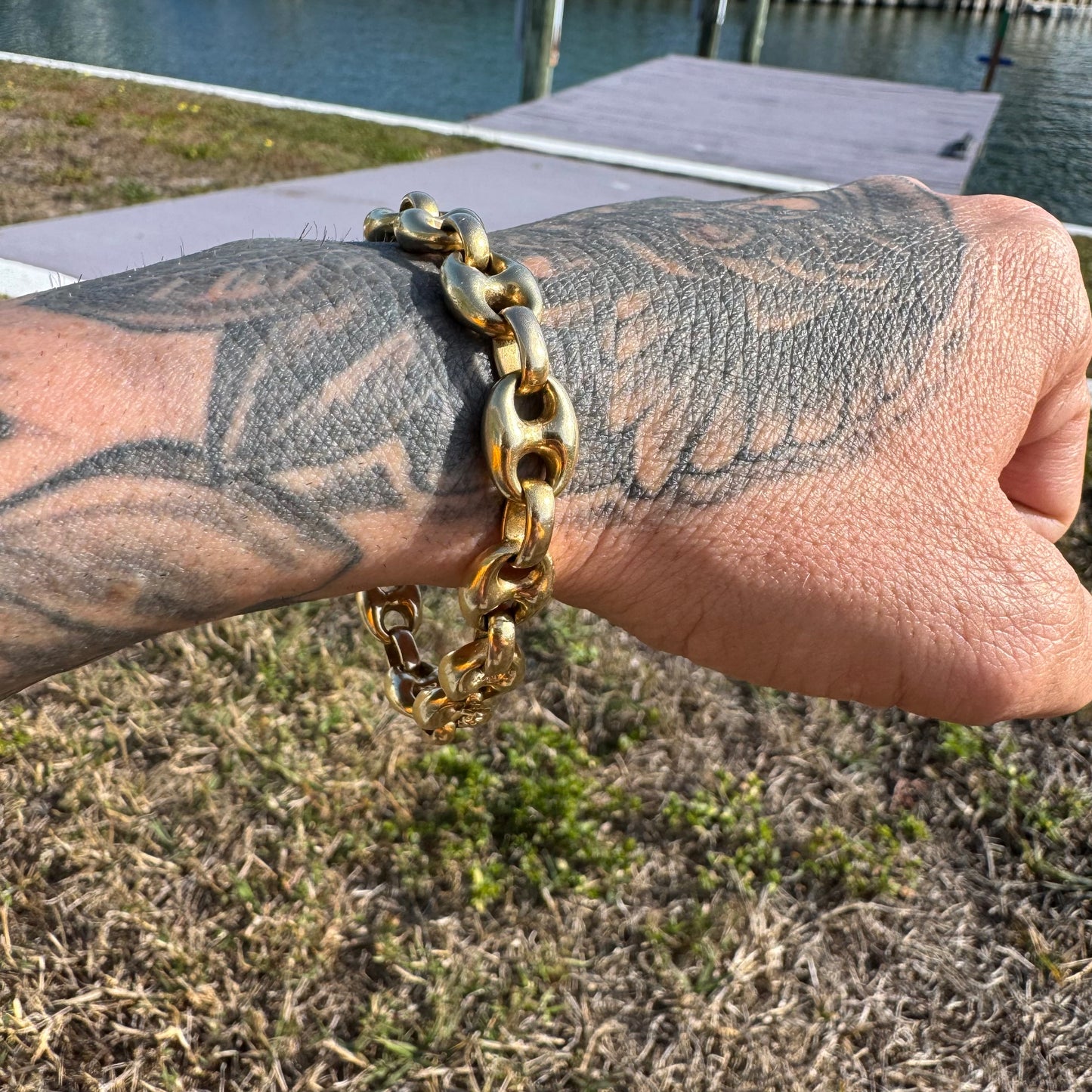 Vintage Fully Solid 14k Yellow Gold Super Heavyweight Puffed Mariner Link Bracelet (8.25”)