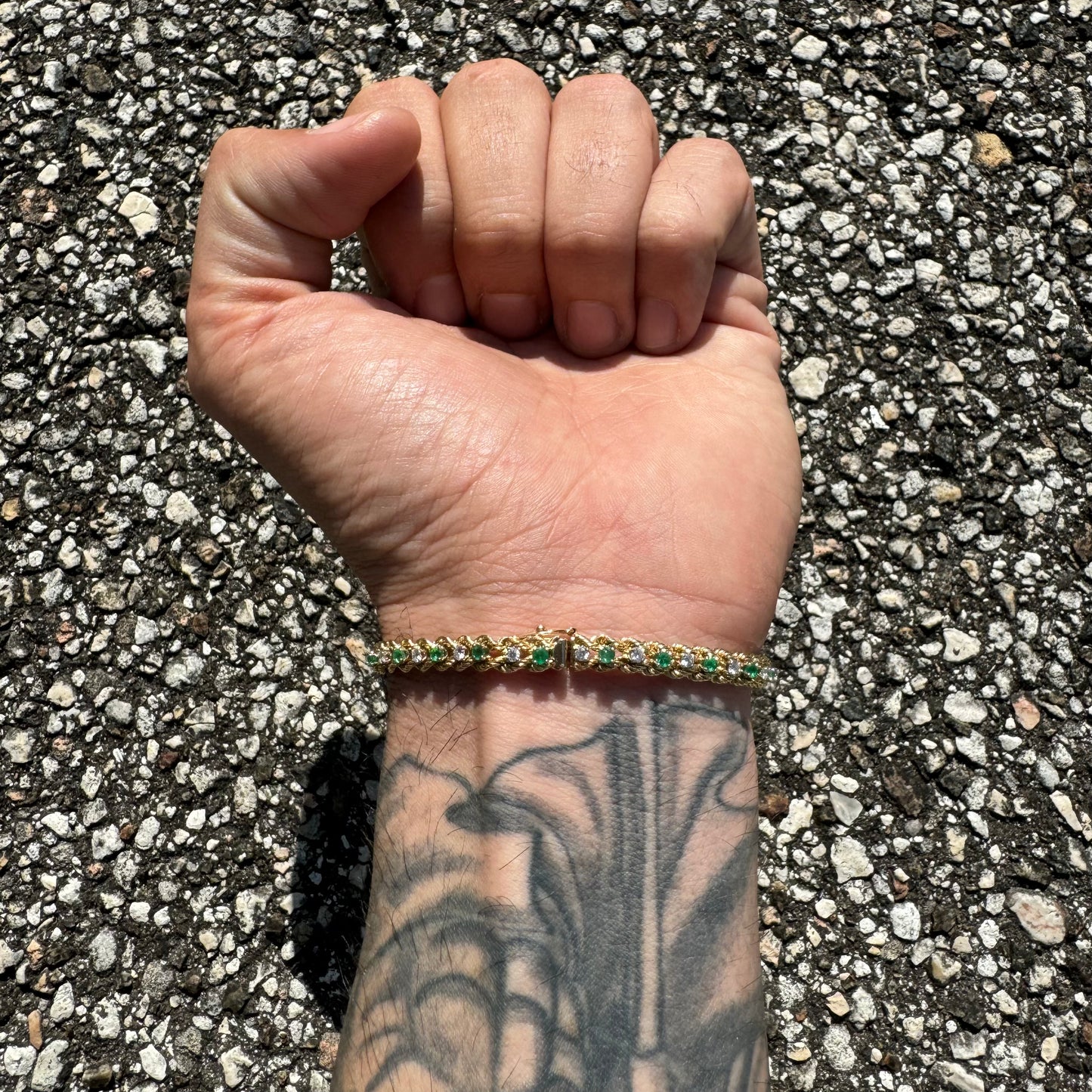 1980’s Solid 14k Yellow Gold 2.0CTW Natural Emerald And Diamond Double Rope Bracelet (7”)