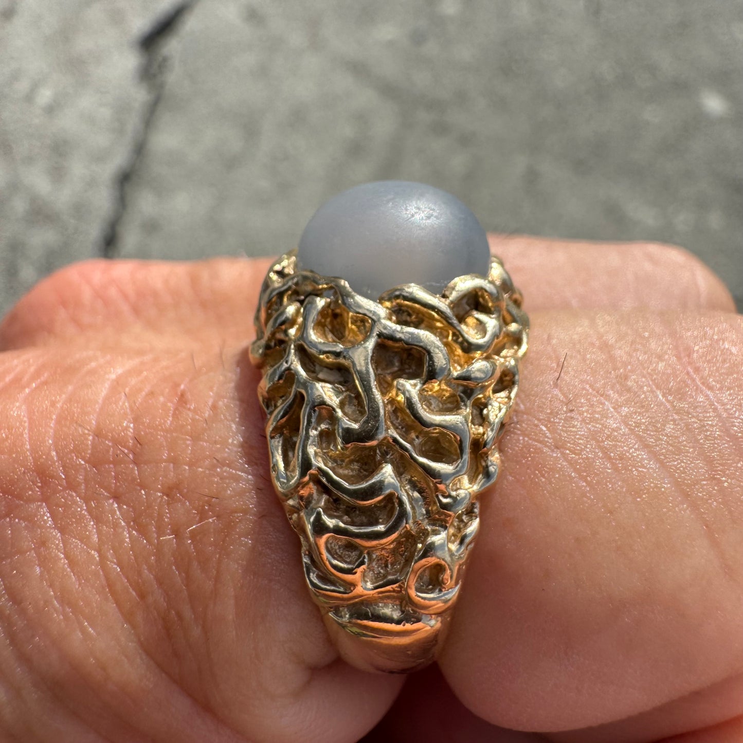 1970’s Solid 14k Yellow Gold Heavyweight Brutalist Moonstone Ring (9)