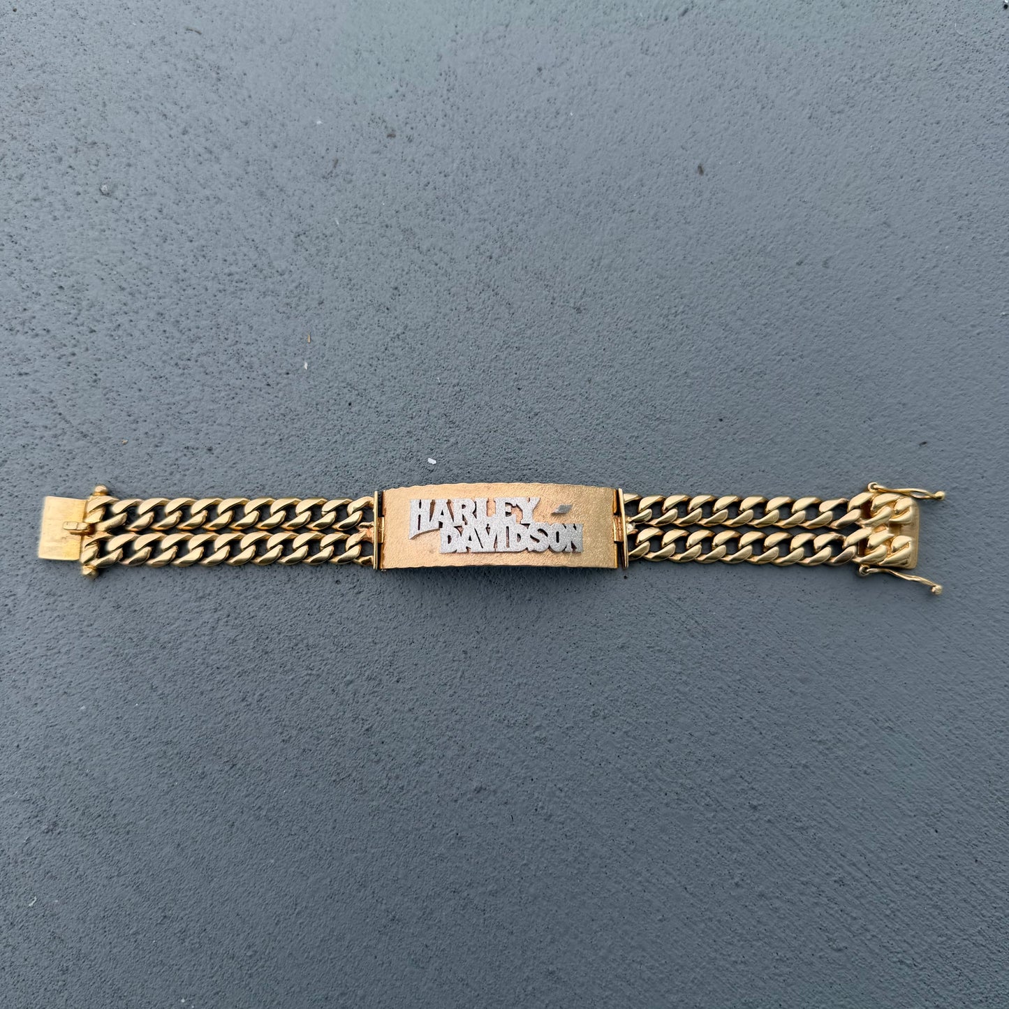 Vintage Solid 18k Yellow Gold Custom Made Heavyweight Harley-Davidson Curb Link ID Bracelet (7.25”)