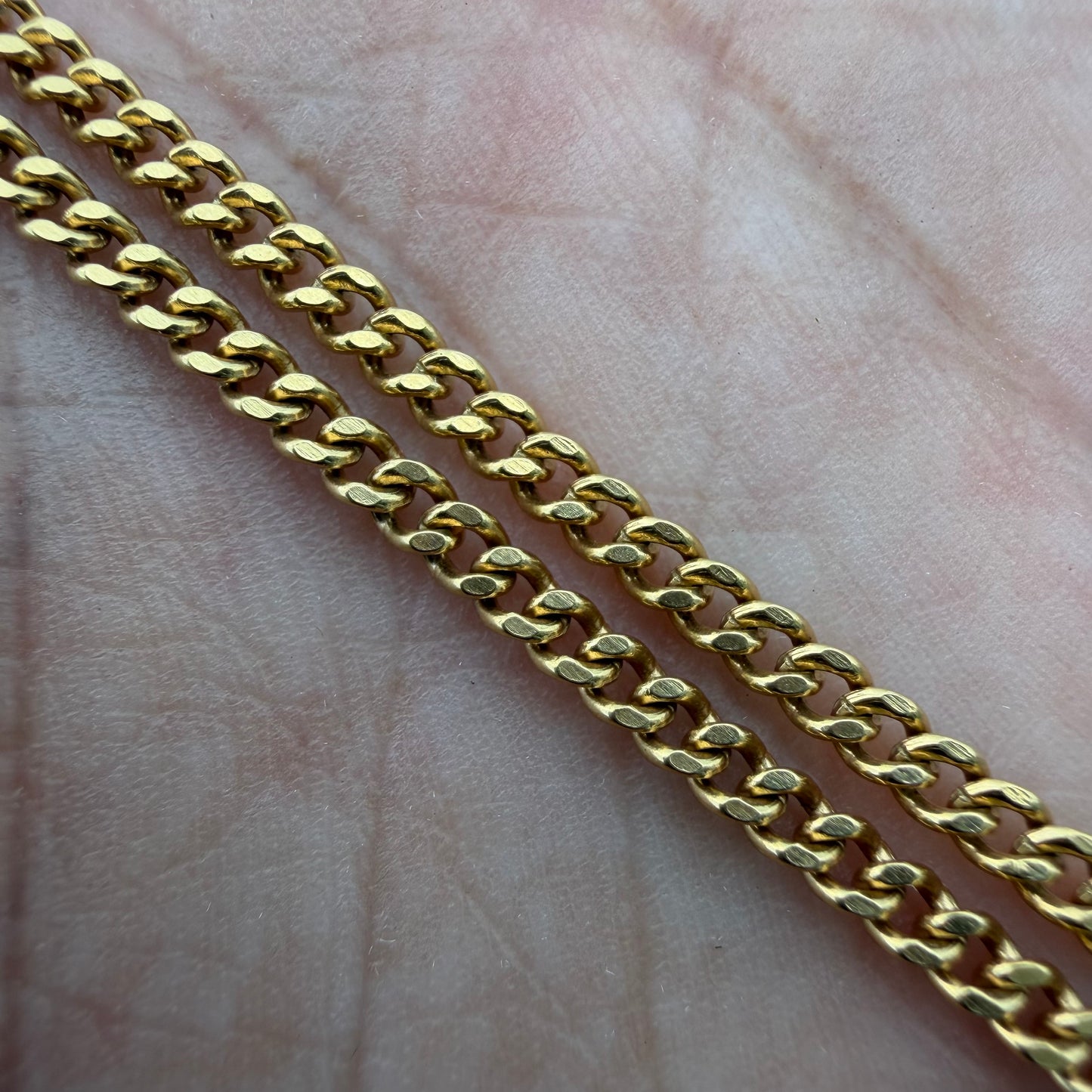 Art Deco Solid 18k Yellow Gold Cuban Curb Link Necklace By Griffith & Sons Co. (20”)