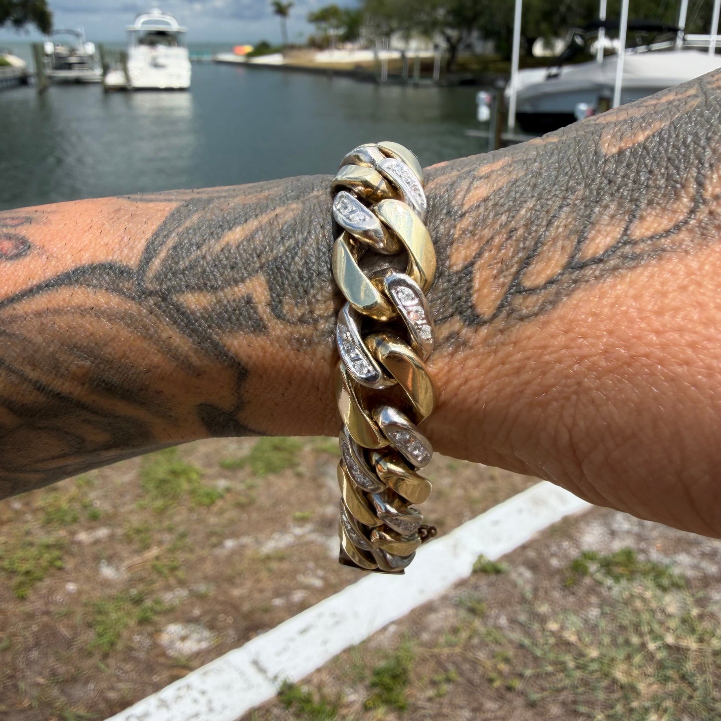 Vintage Solid 14k Two-Tone Yellow & White Gold Super Heavyweight 2.0ctw Natural Diamond Encrusted Cuban Link Bracelet (8”)