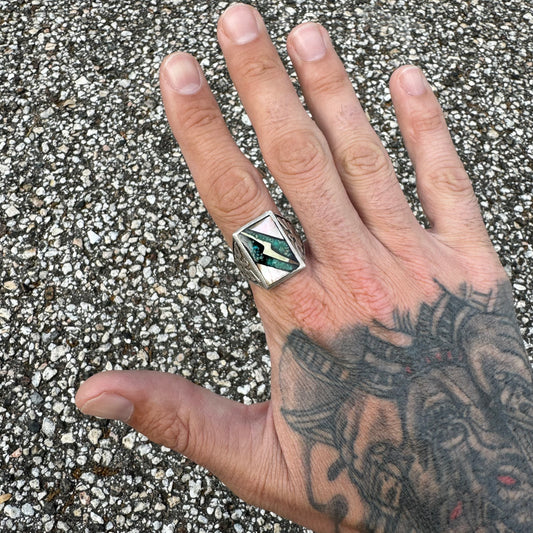Circa 1970’s Sterling Silver Crushed Turquoise/Mother Of Pearl Inlaid Native Southwestern Thunderbird Ring (12)