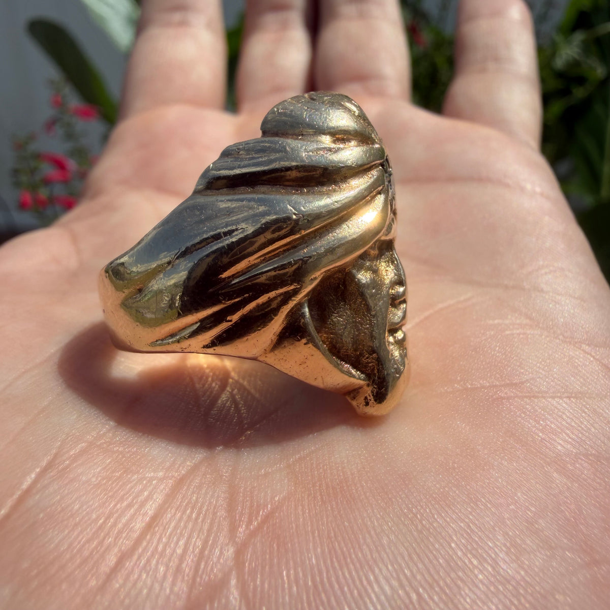 Mid-Century Solid 14k Yellow Gold Natural Diamond Heavyweight Soothsayer Ring (13)
