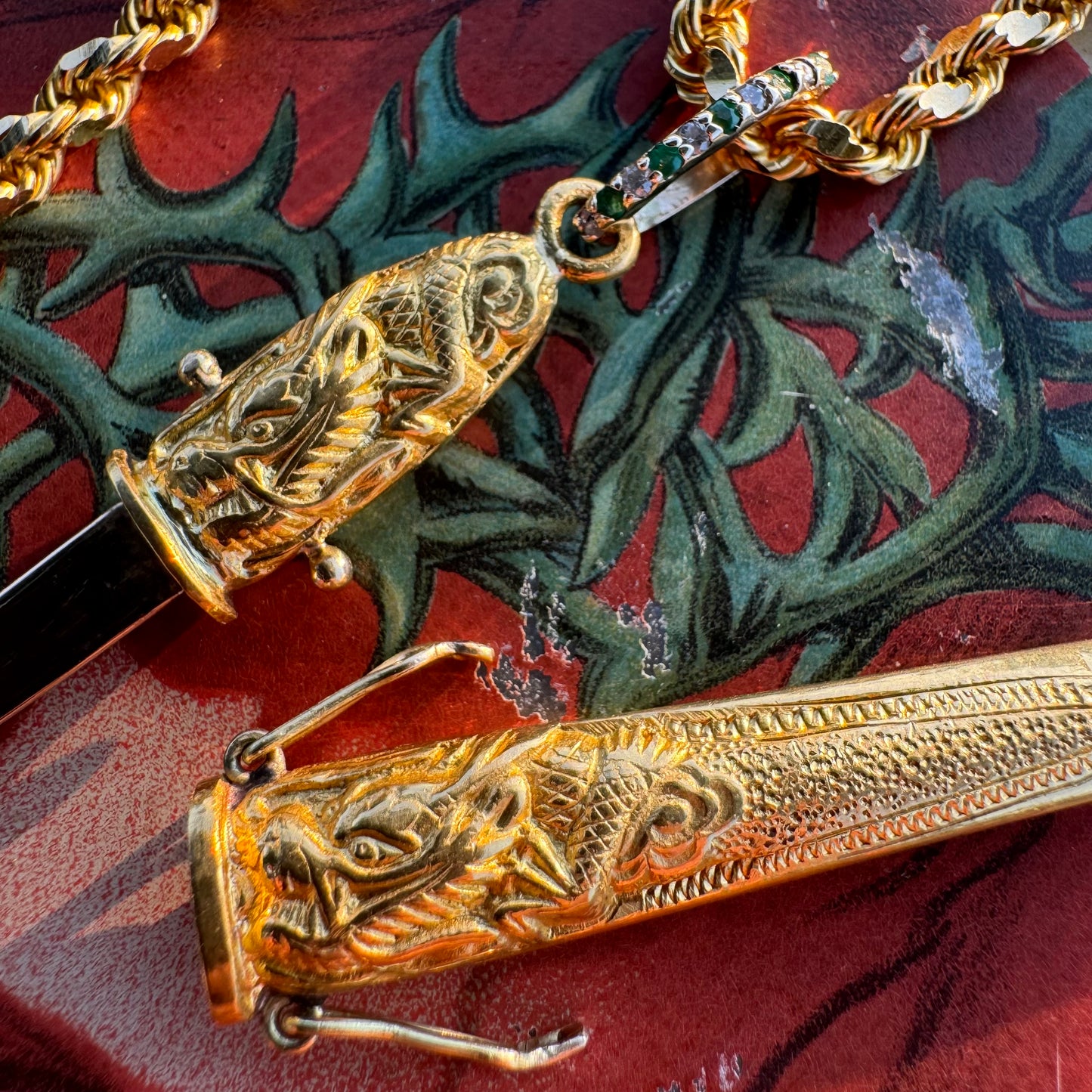Vintage Pure 24k Solid Gold Asiatic Dragon Knife And Sheath Pendant