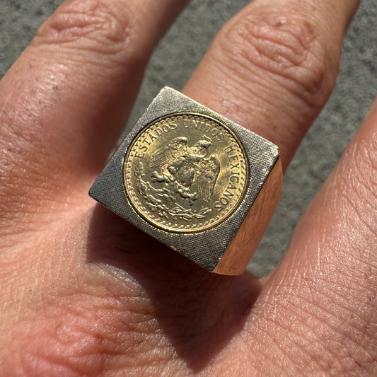 Mid-Century 14k Yellow Gold 21.6k Mexican Dos Pesos Coin Ring (9)
